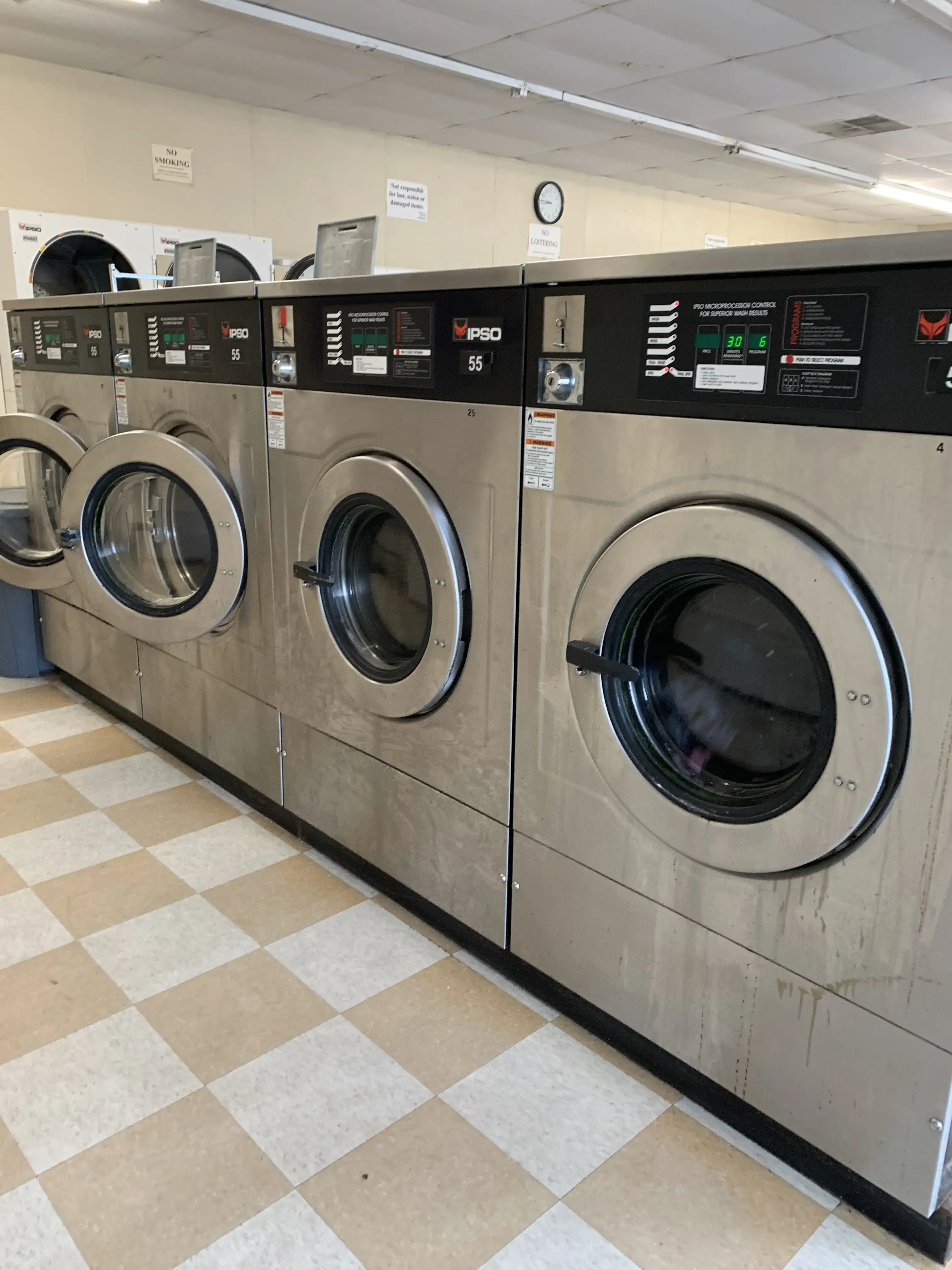 Sudz City Laundry - Image 8