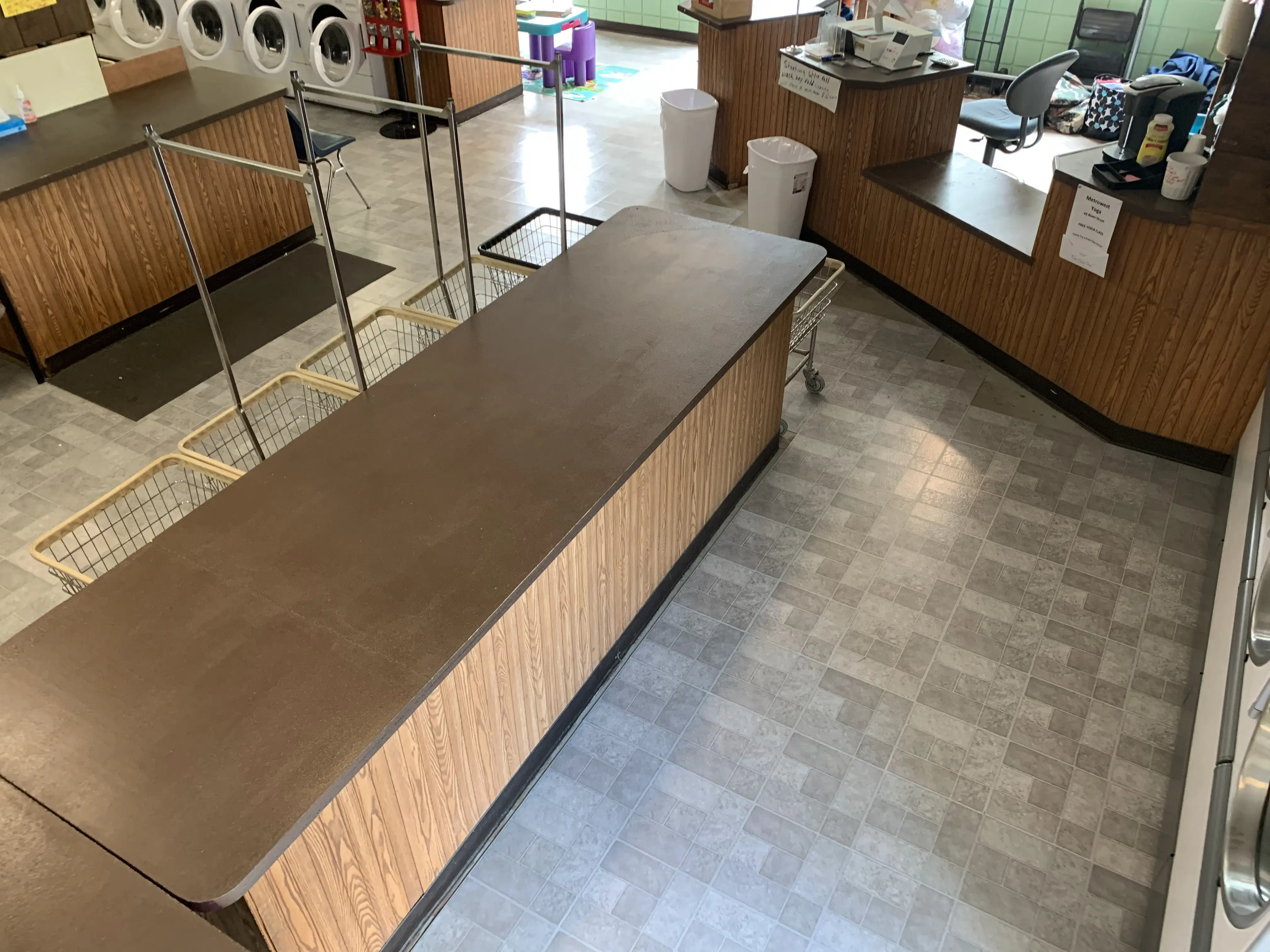 Sudz City Laundry thumbnail 3