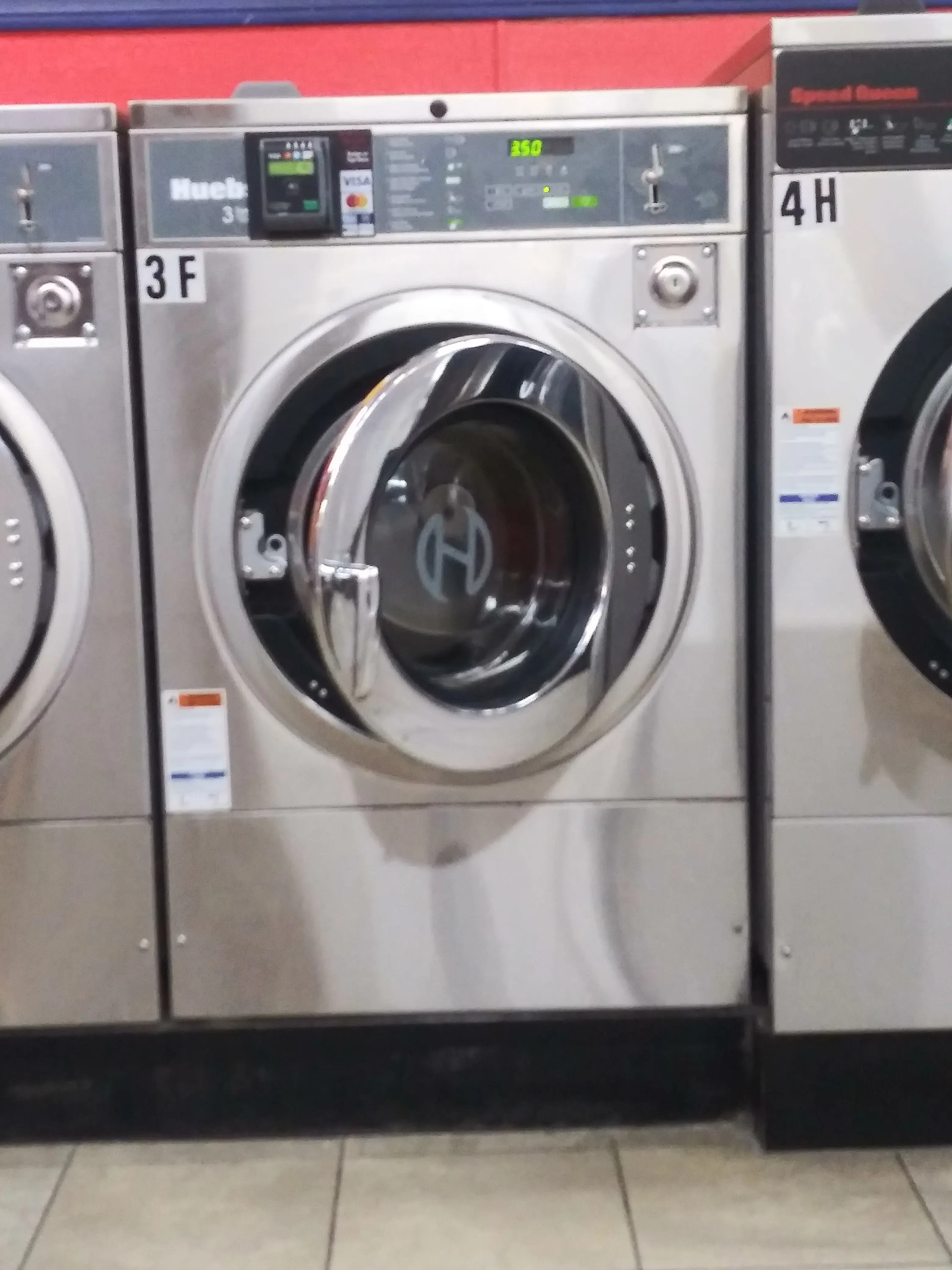 Sudz Coin Laundry thumbnail 6