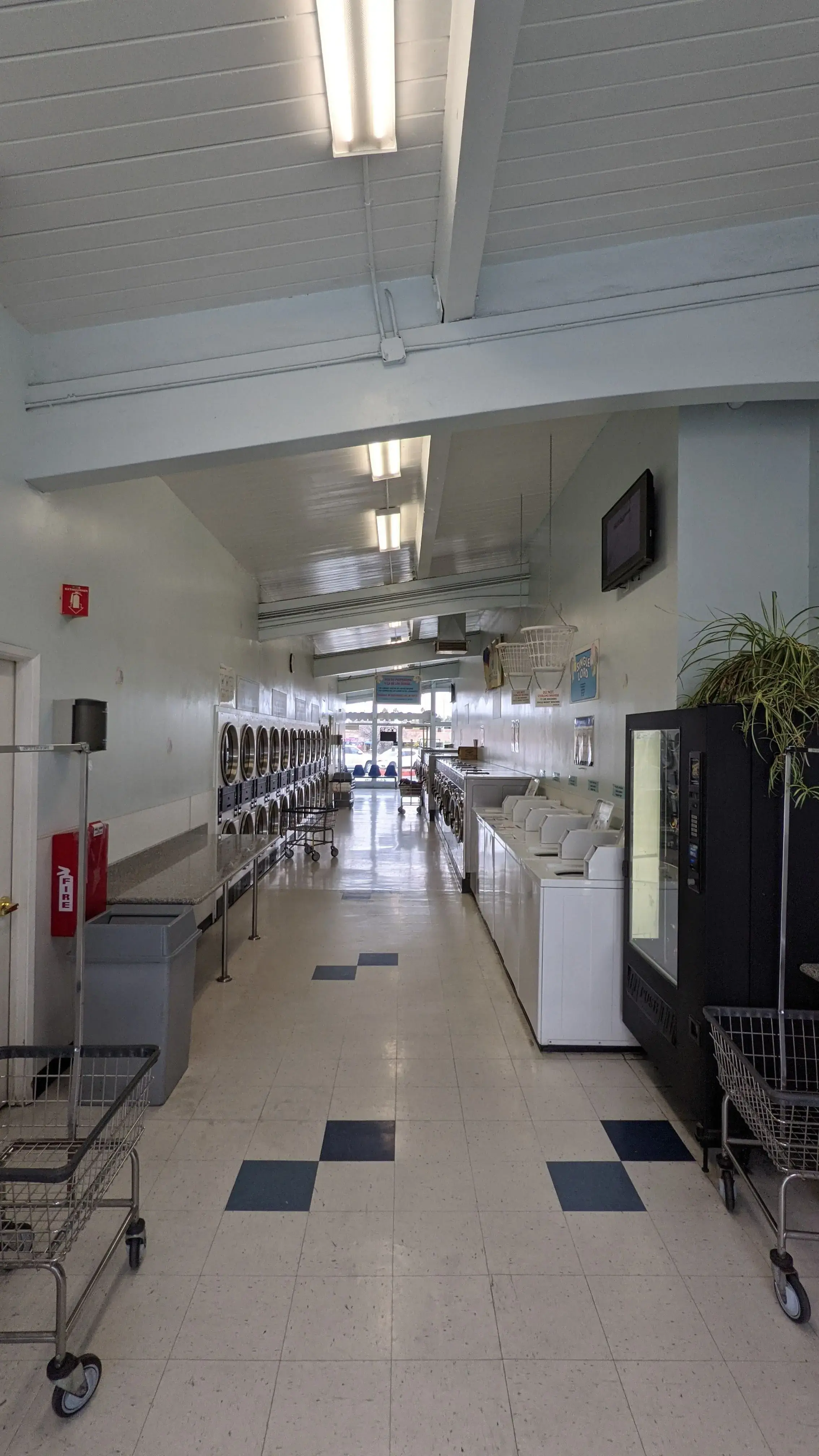 Sudz Coin Laundry thumbnail 18