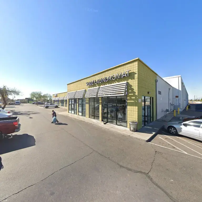 Sudz Laundromat - Image 17