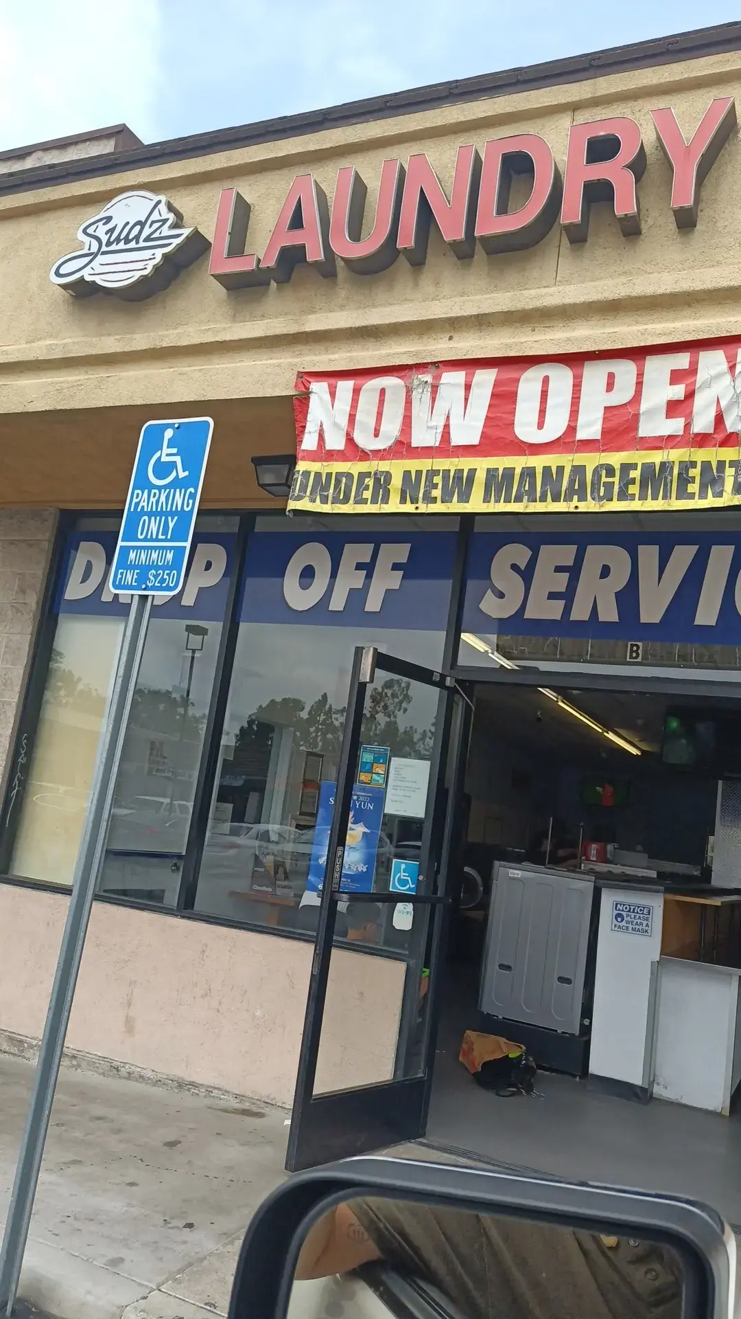 Sudz Laundry Center thumbnail 14