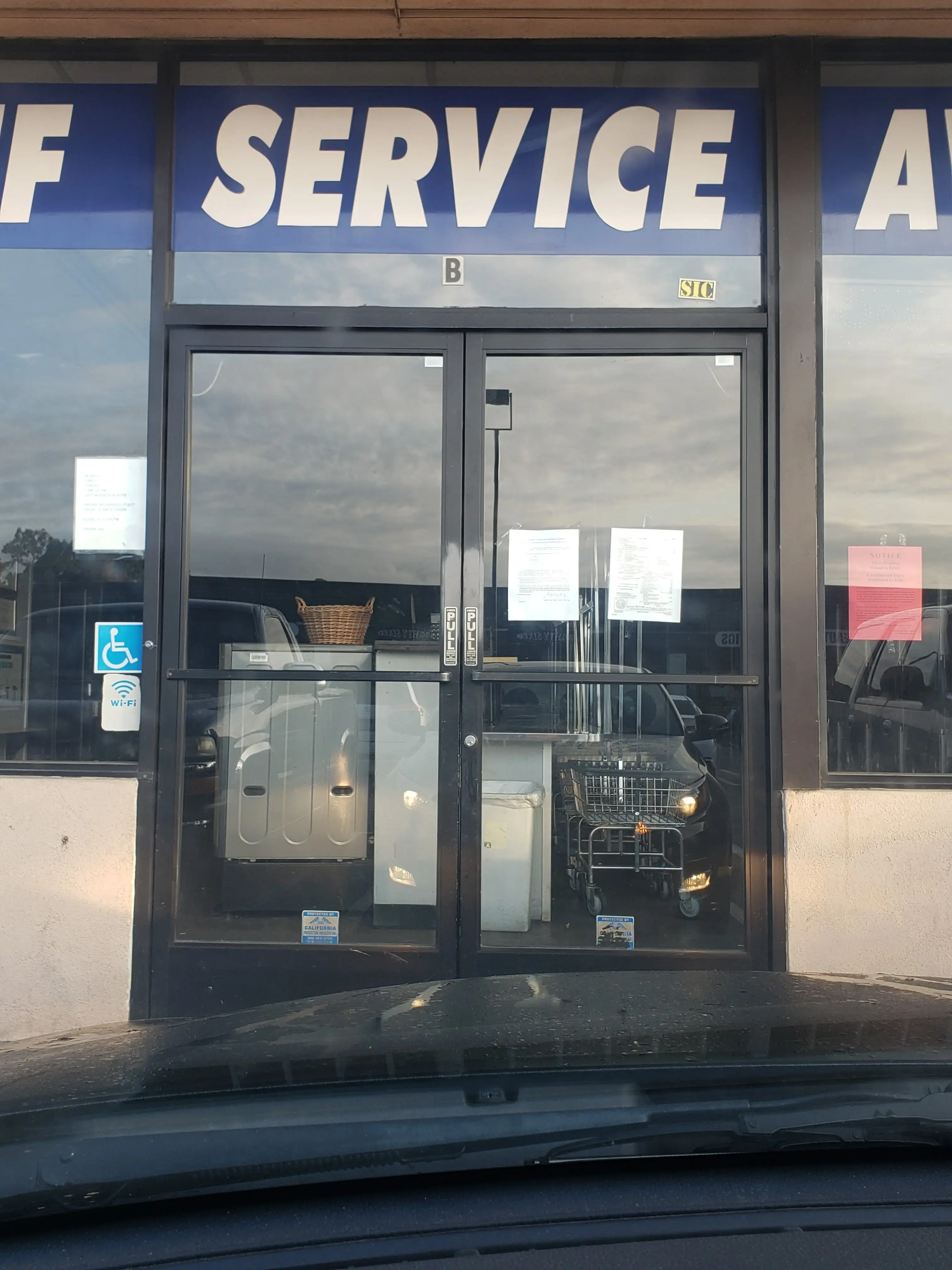 Sudz Laundry Center thumbnail 10