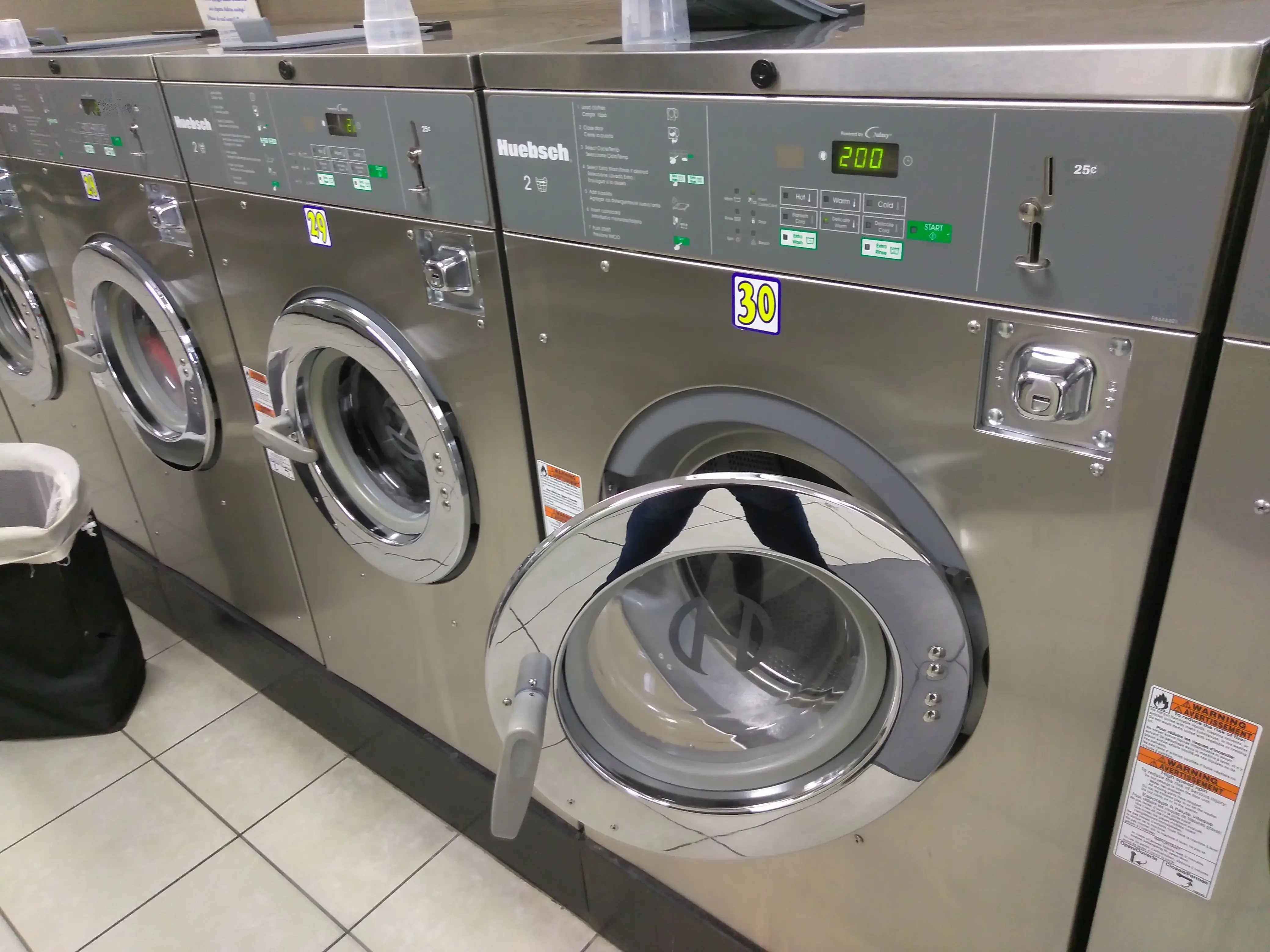 Sudz Laundry House - Pico Rivera location