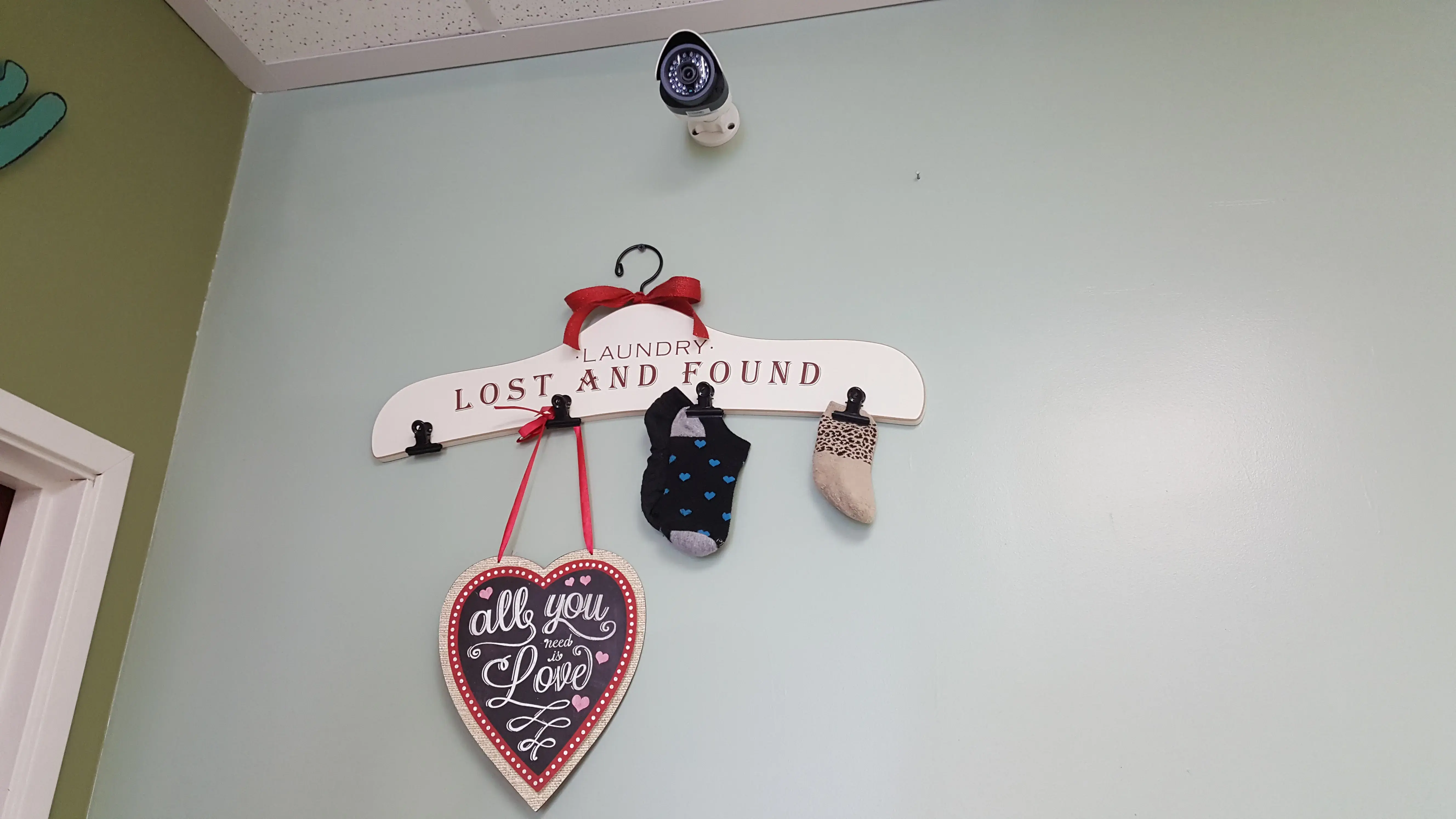 Sudz Laundry House - Image 18