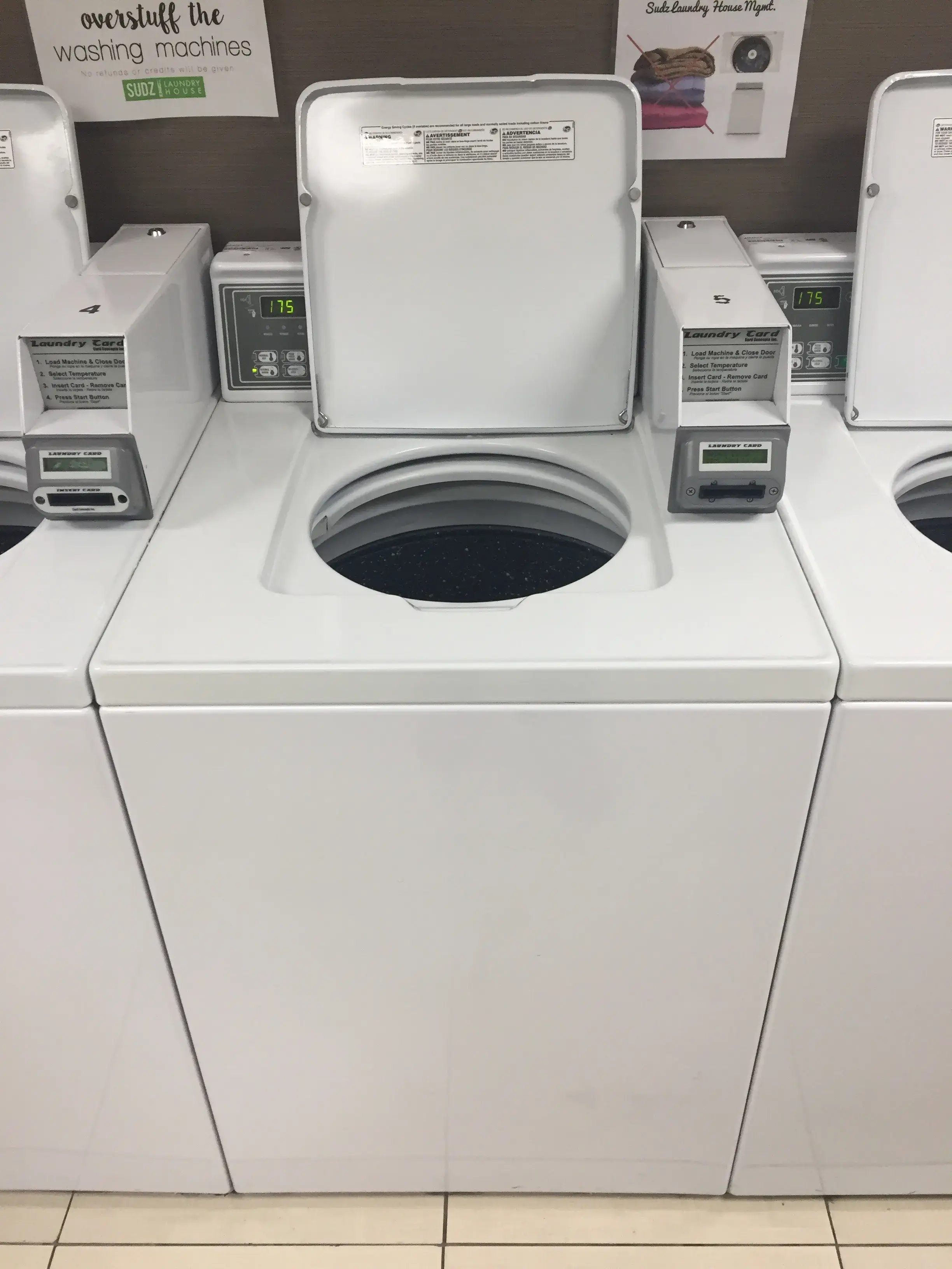 Sudz Laundry House thumbnail 19