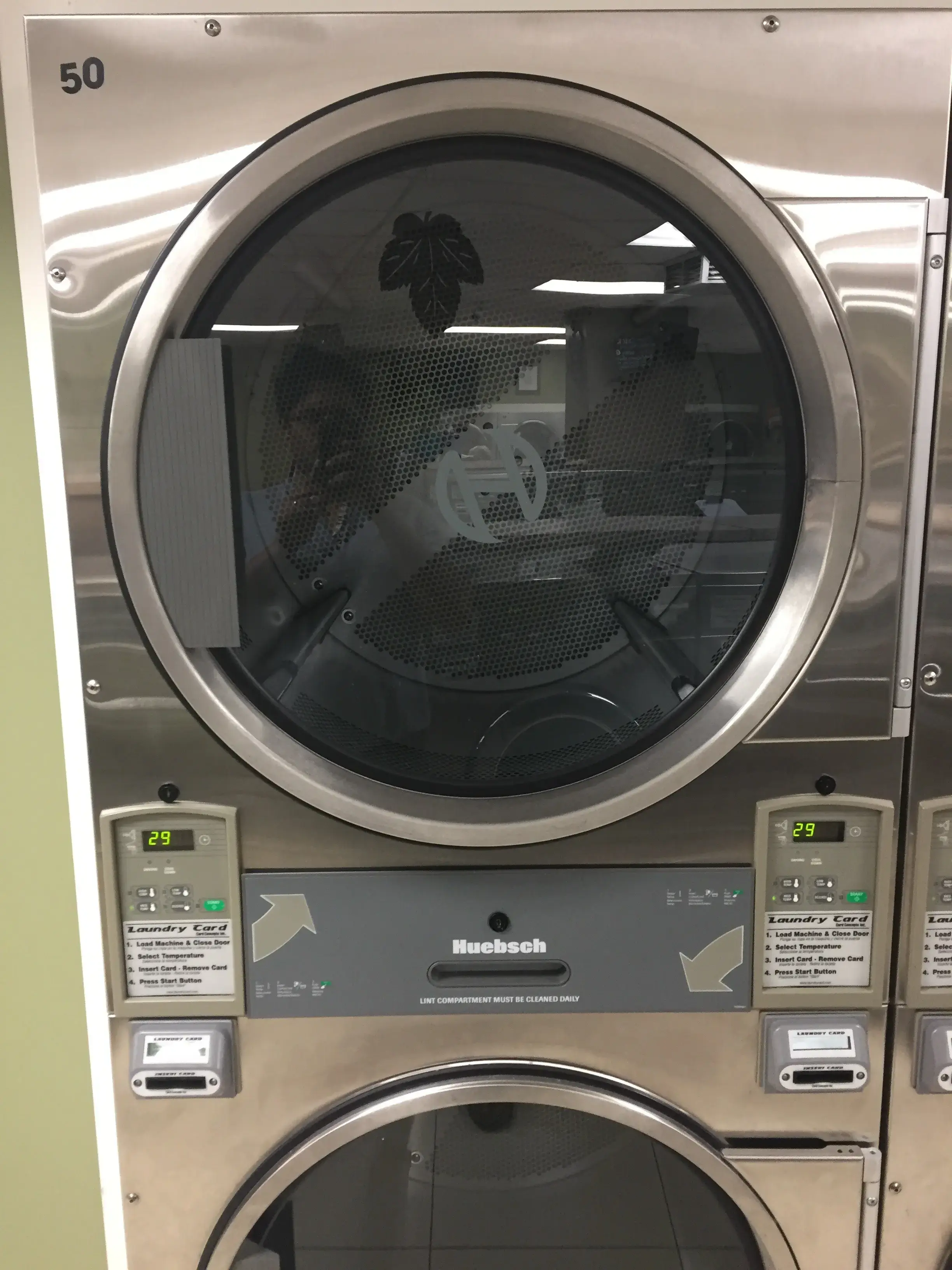 Sudz Laundry House - Image 12