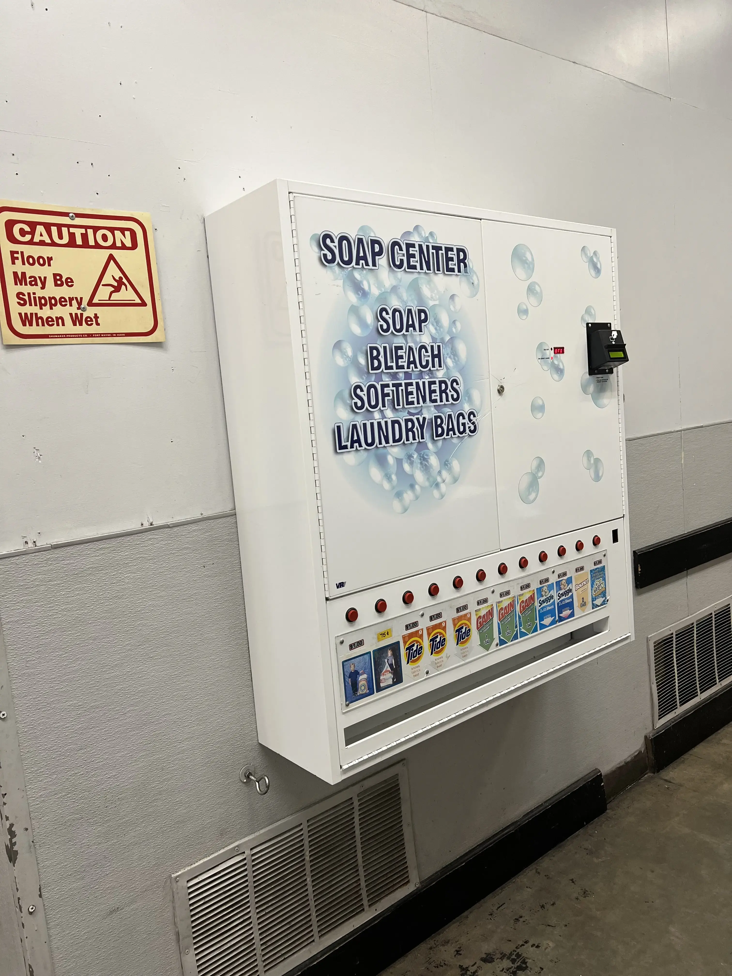 SUDZ WASH Laundromat- Granite City thumbnail 16