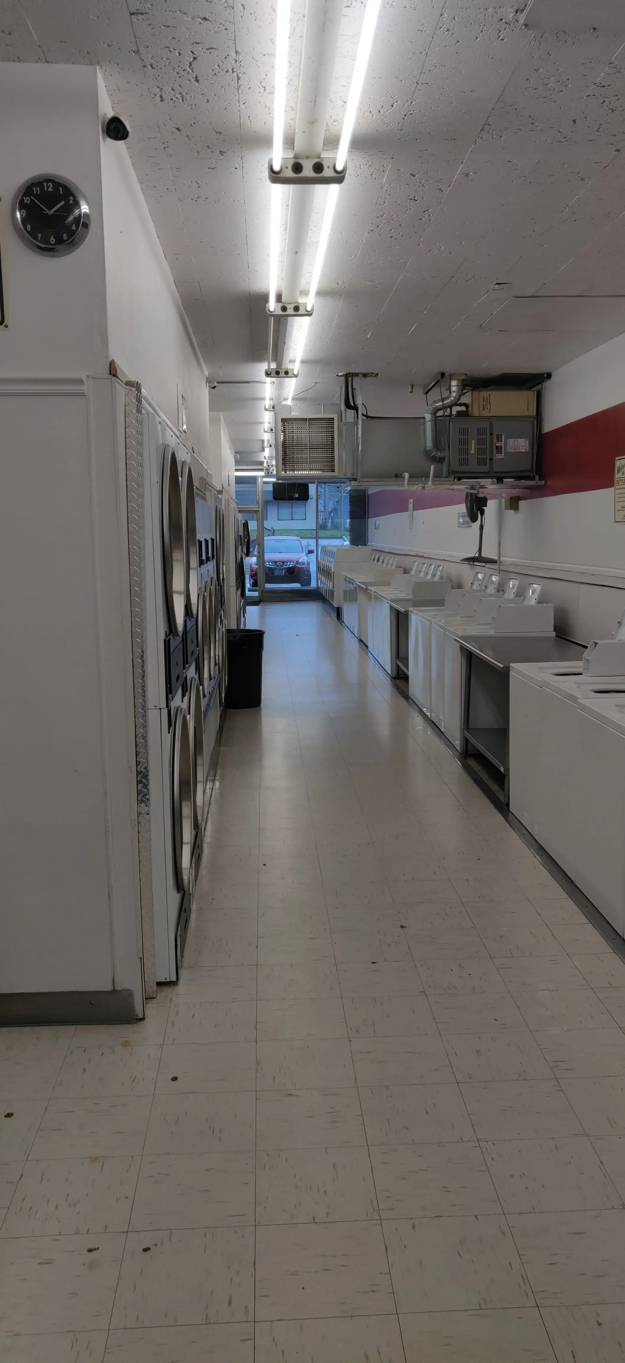 Sudz Wash Laundromat-Edwardsville - Image 3