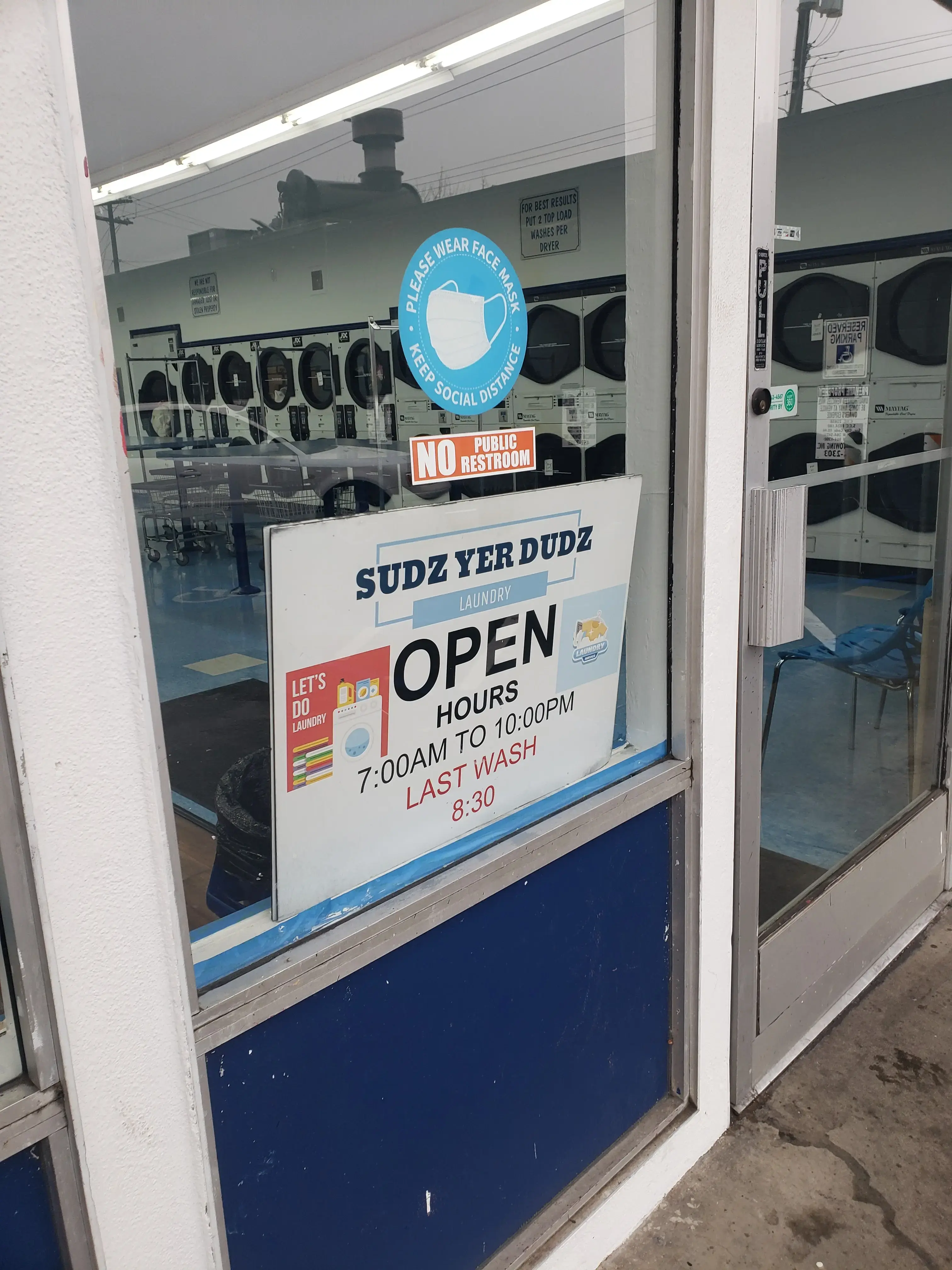 Sudz Yer Dudz Laundromat - Image 19