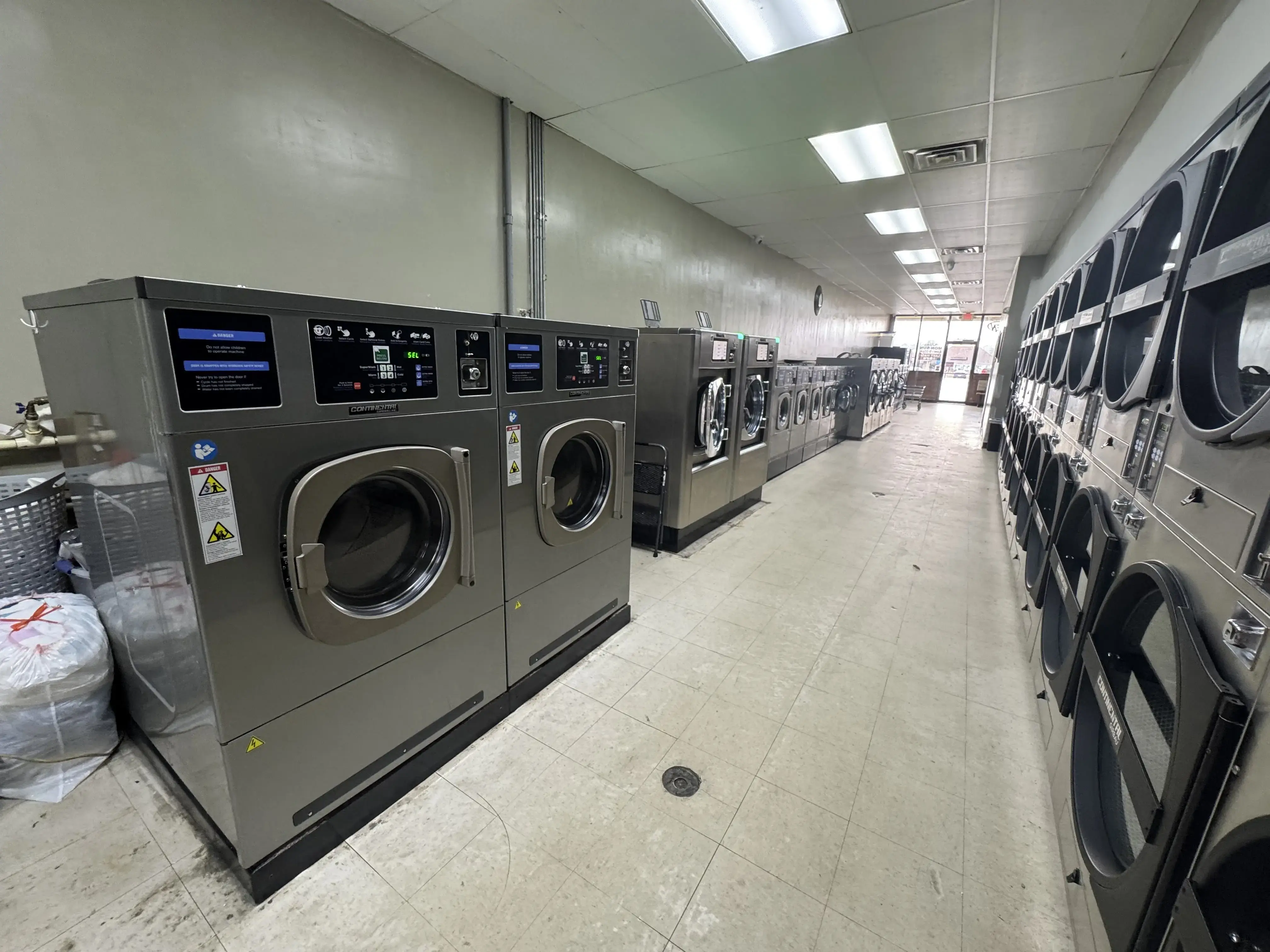 Sudzies Laundromat and Alterations location