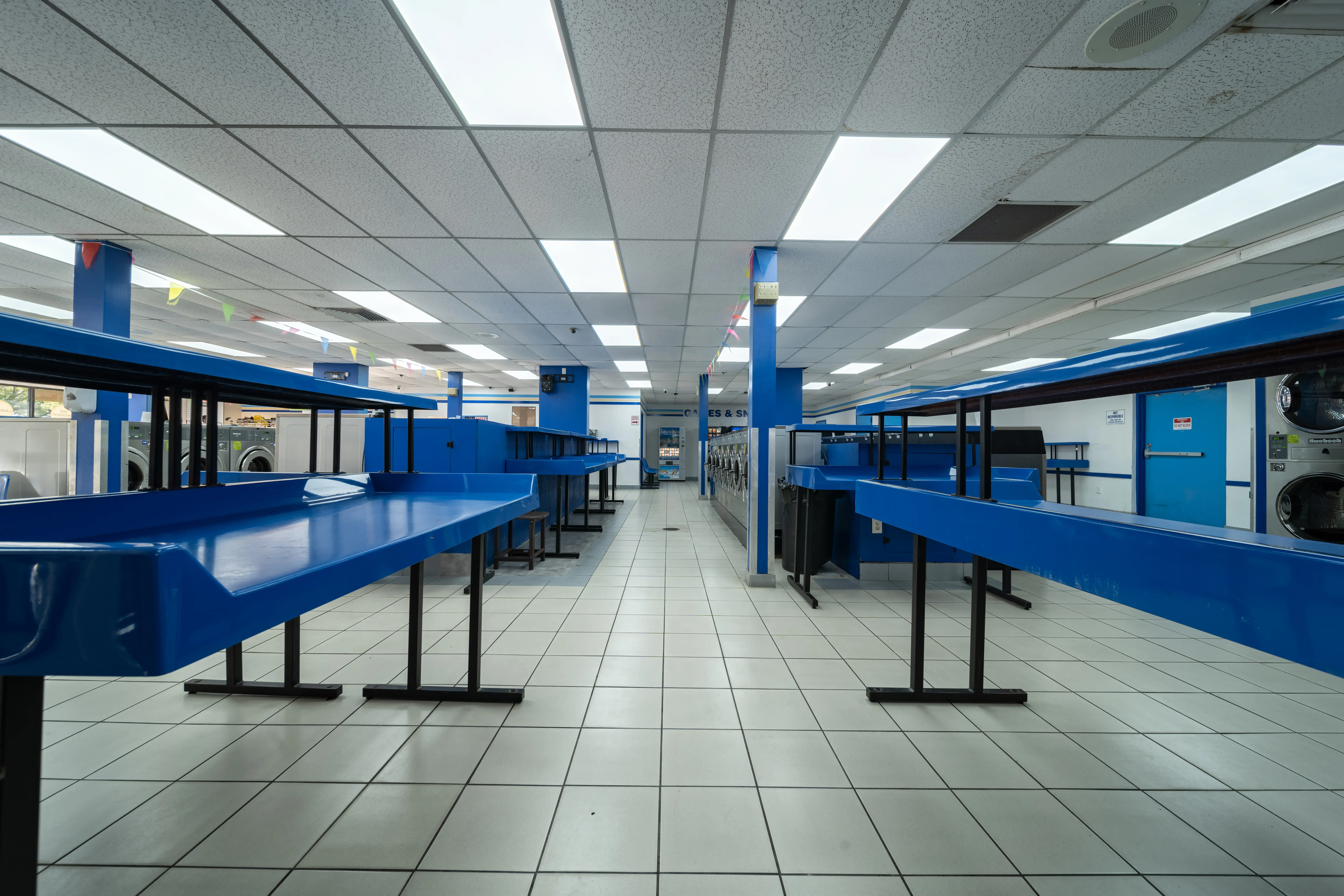Sudzies Laundromat of Lauderhill - Image 2