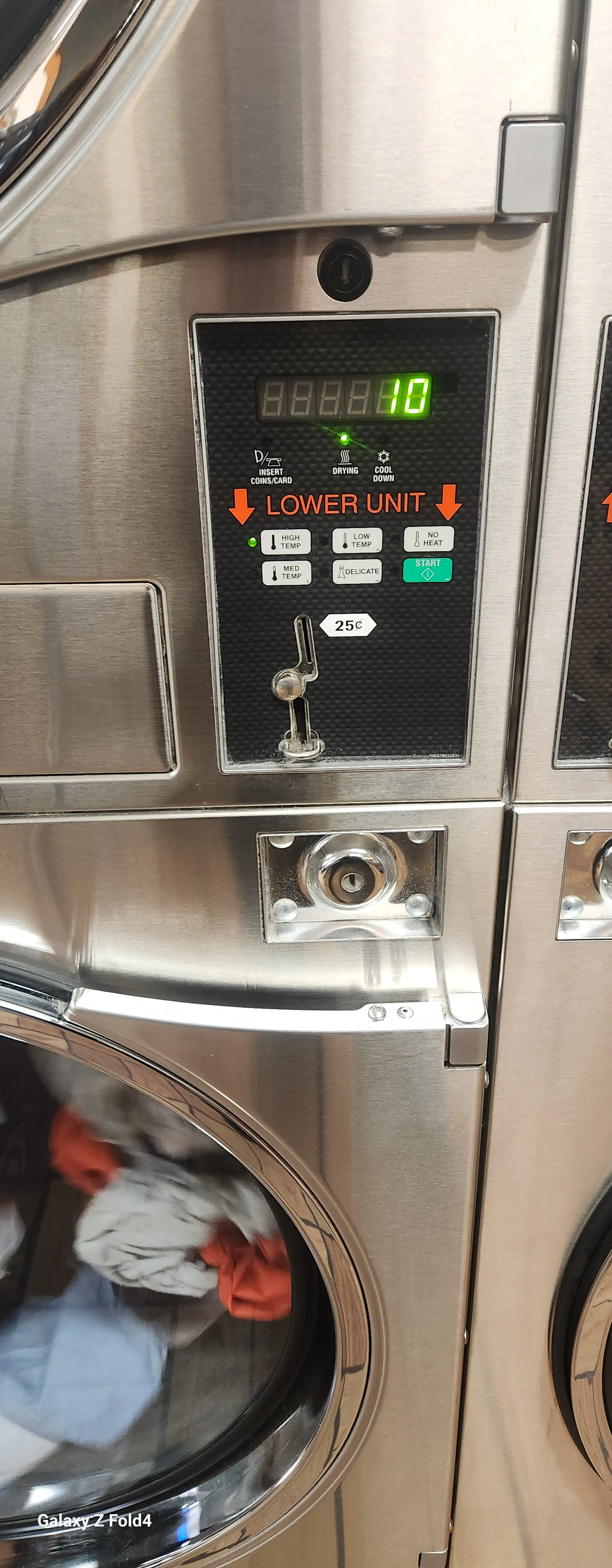Sudzy's Laundromat - Image 1