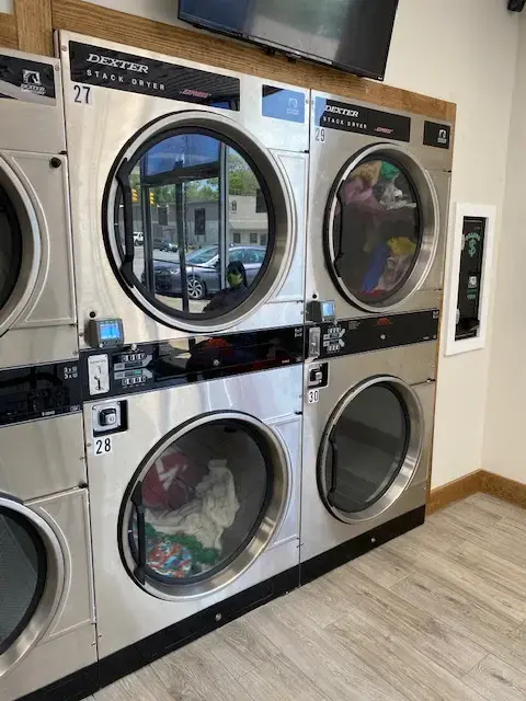 Sudzz Laundromat - Image 15