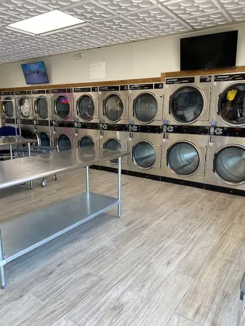 Sudzz Laundromat - Image 16