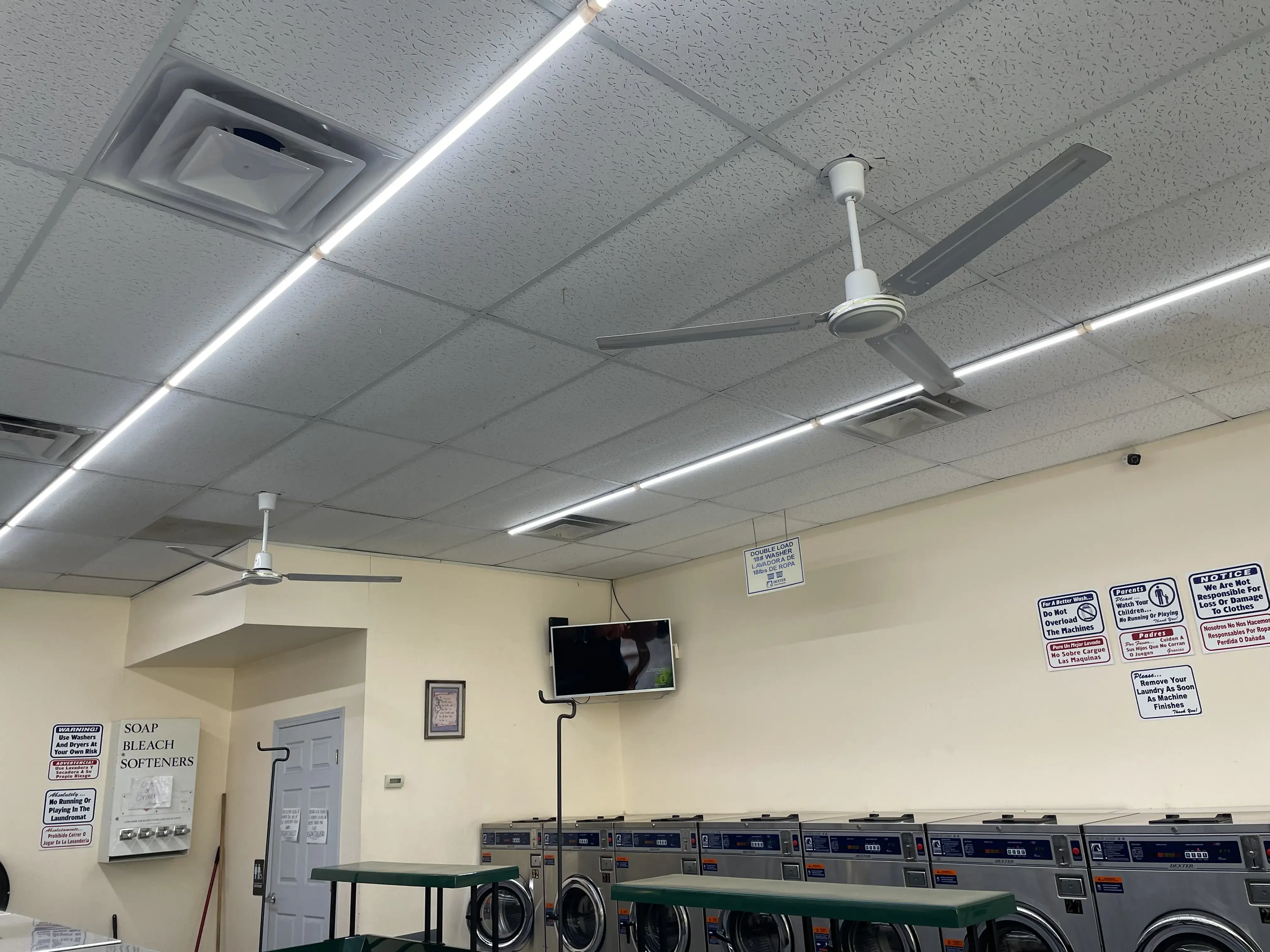 Sugar Hill Coin Laundry thumbnail 8