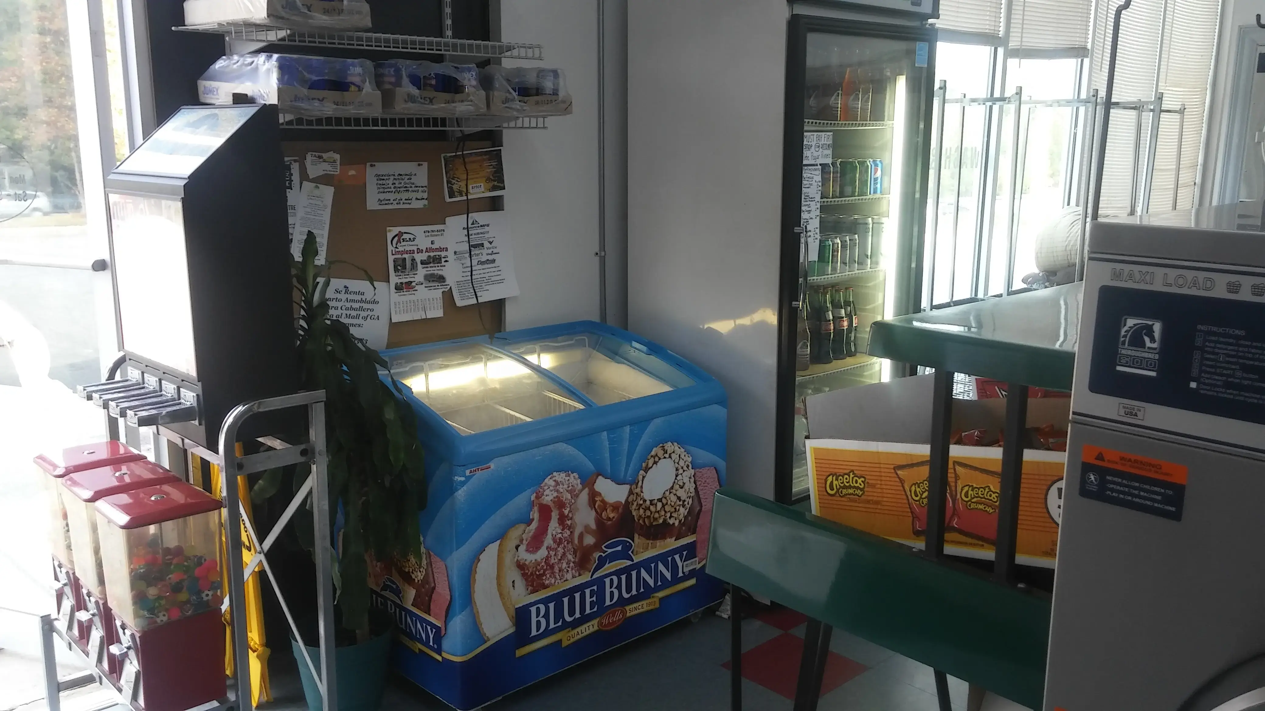 Sugar Hill Coin Laundry - Image 13