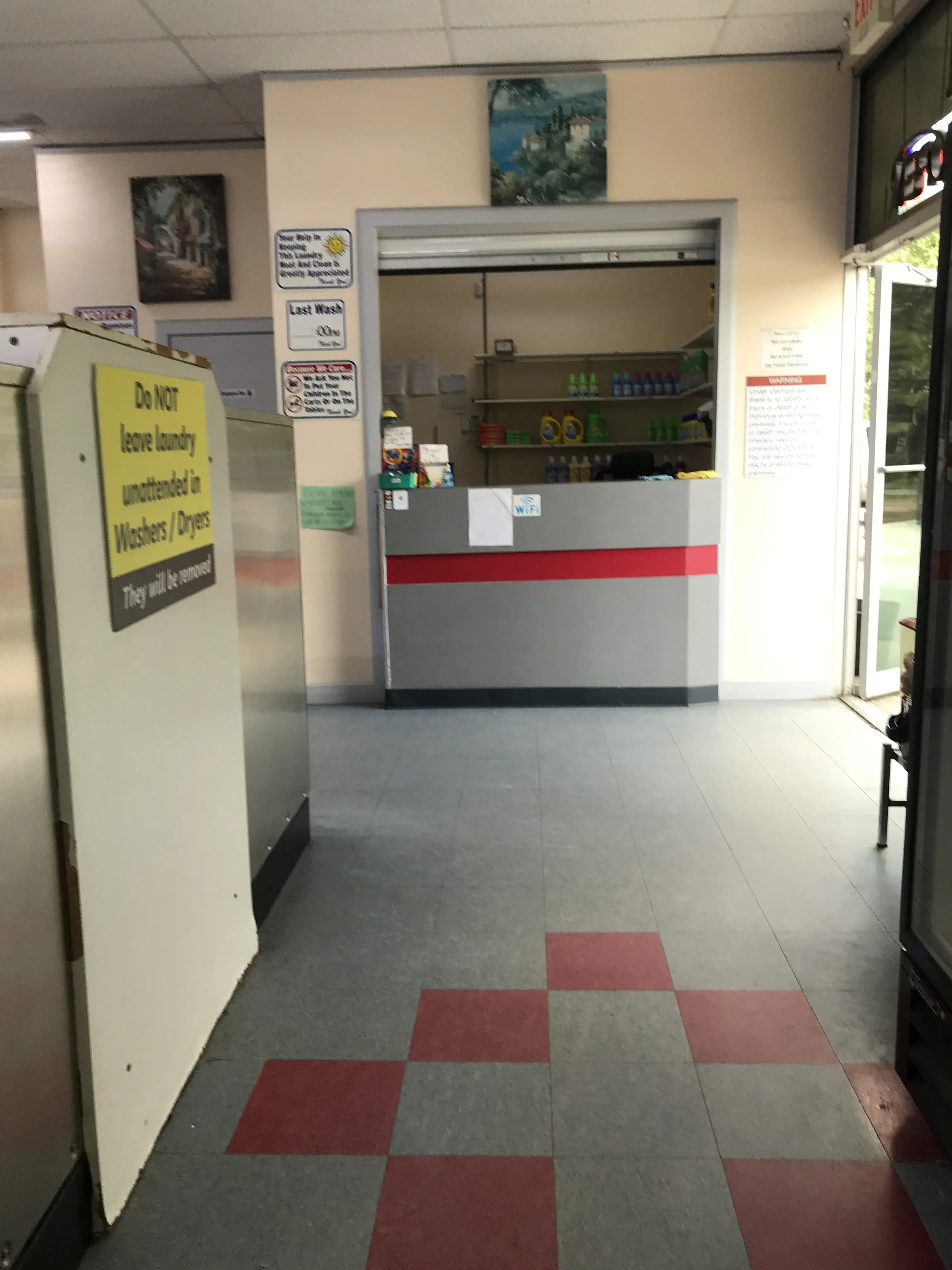 Sugar Hill Coin Laundry - Image 15