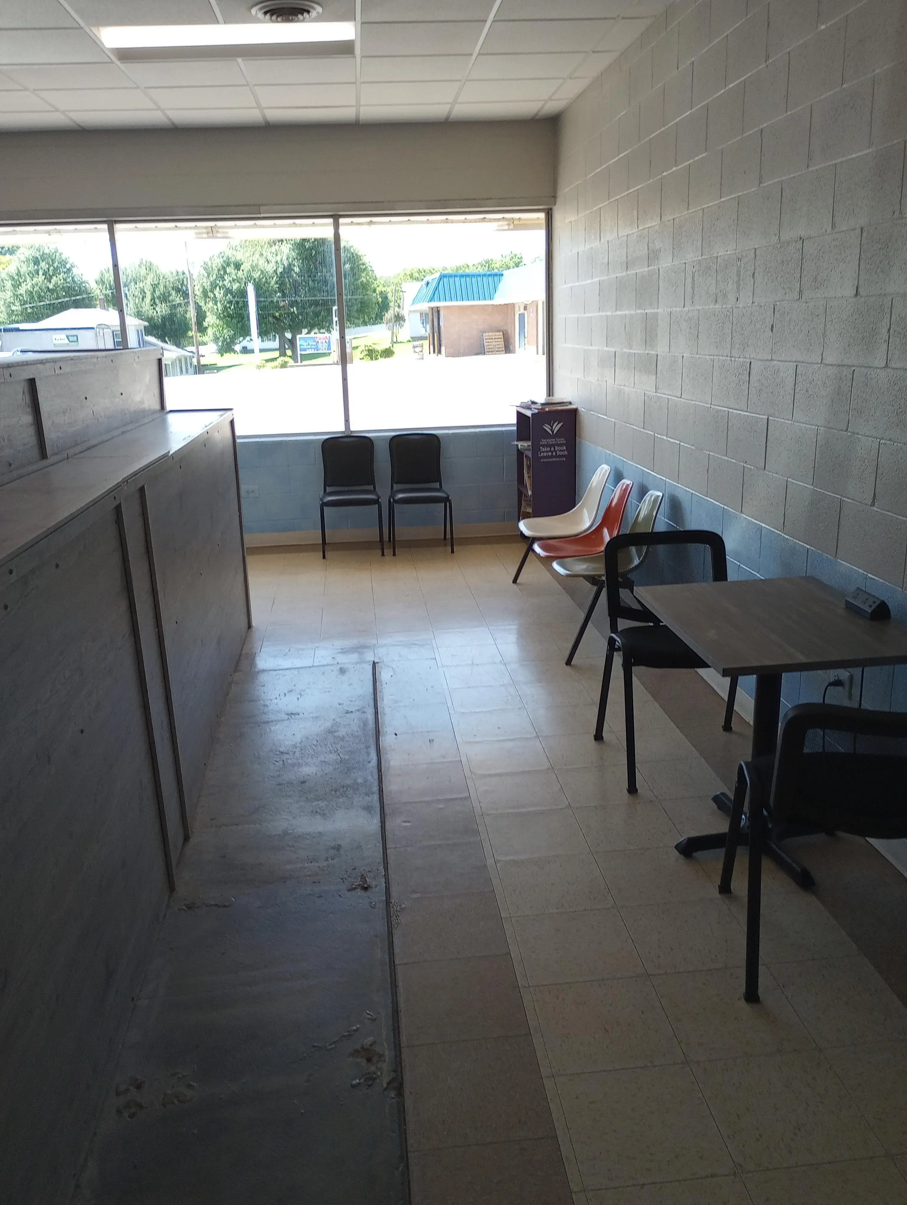 Sugarcreek Suds Laundromat thumbnail 7