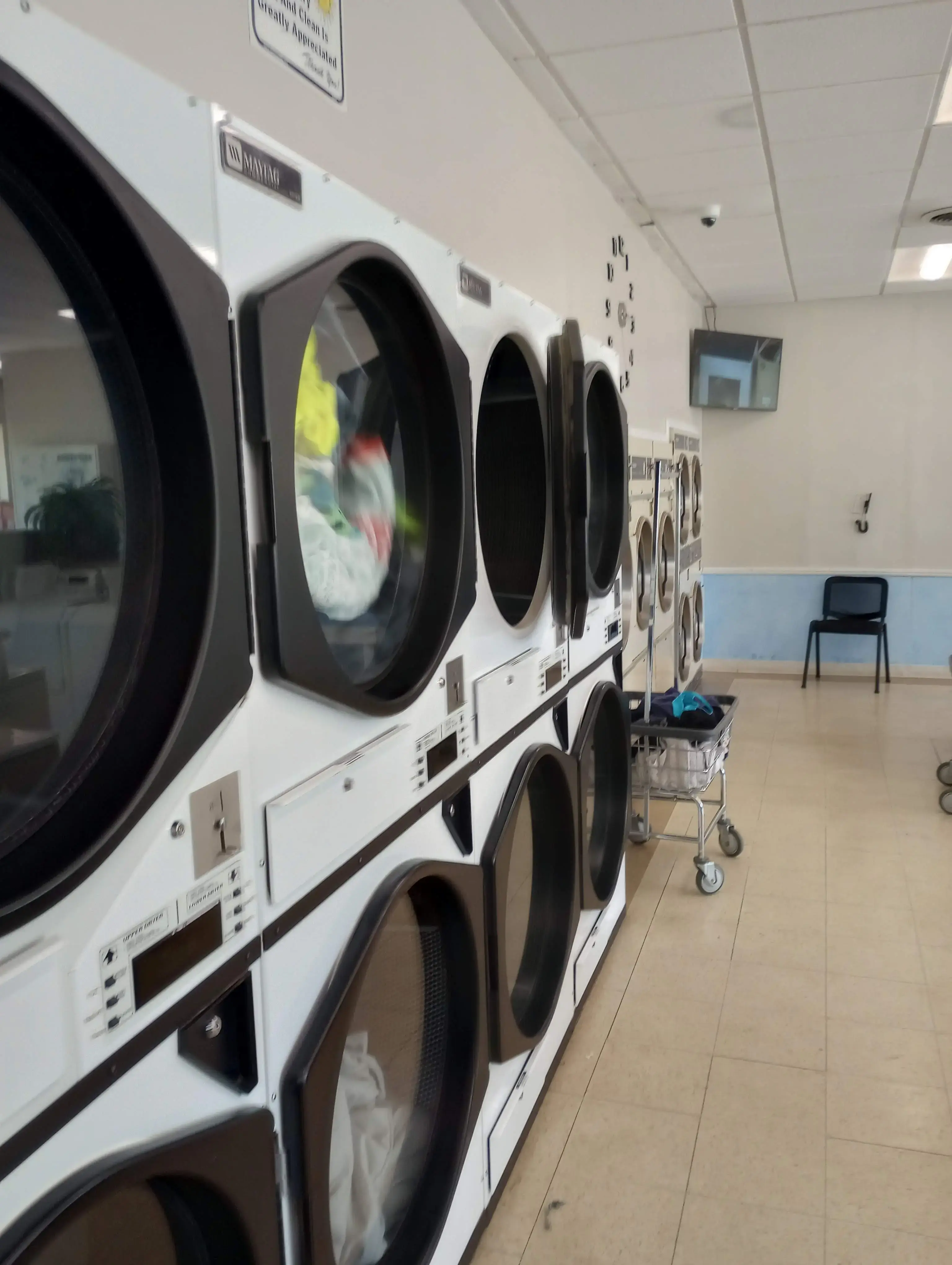 Sugarcreek Suds Laundromat - Image 6