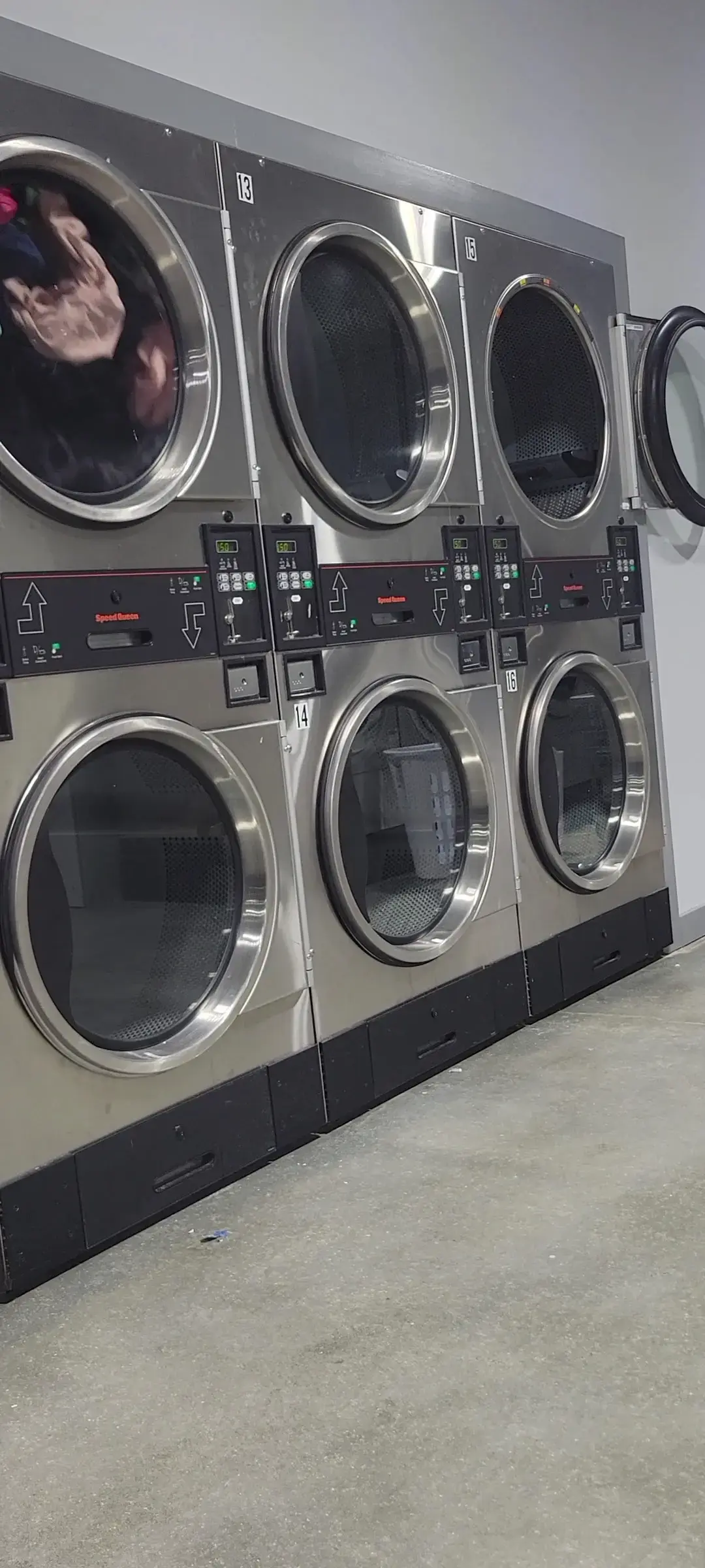 Summerdale Laundry thumbnail 18