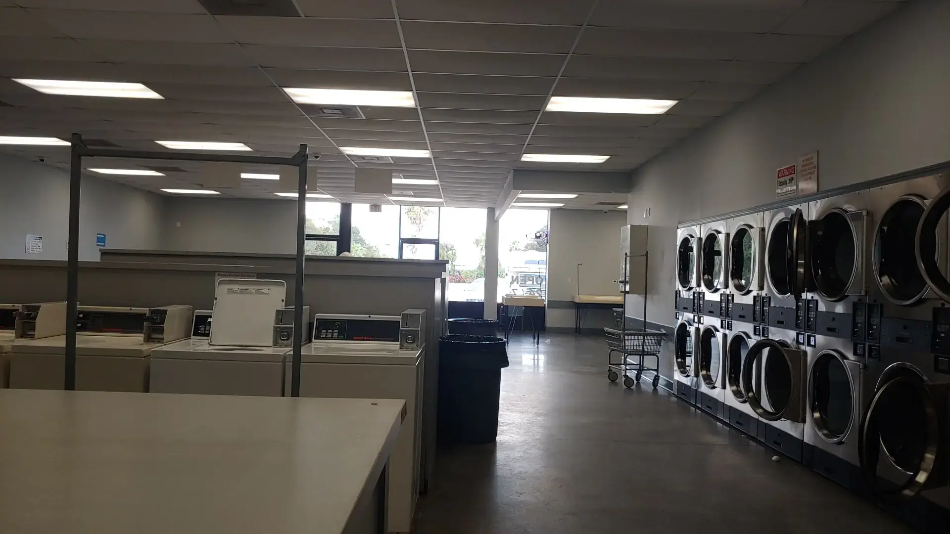 Summerdale Laundry thumbnail 12