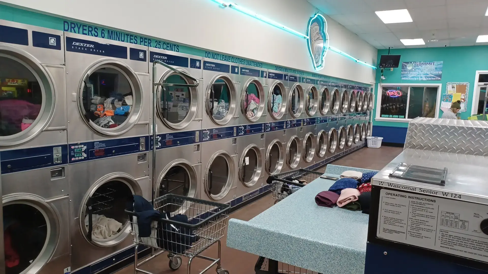 Summit Suds Laundromat thumbnail 17