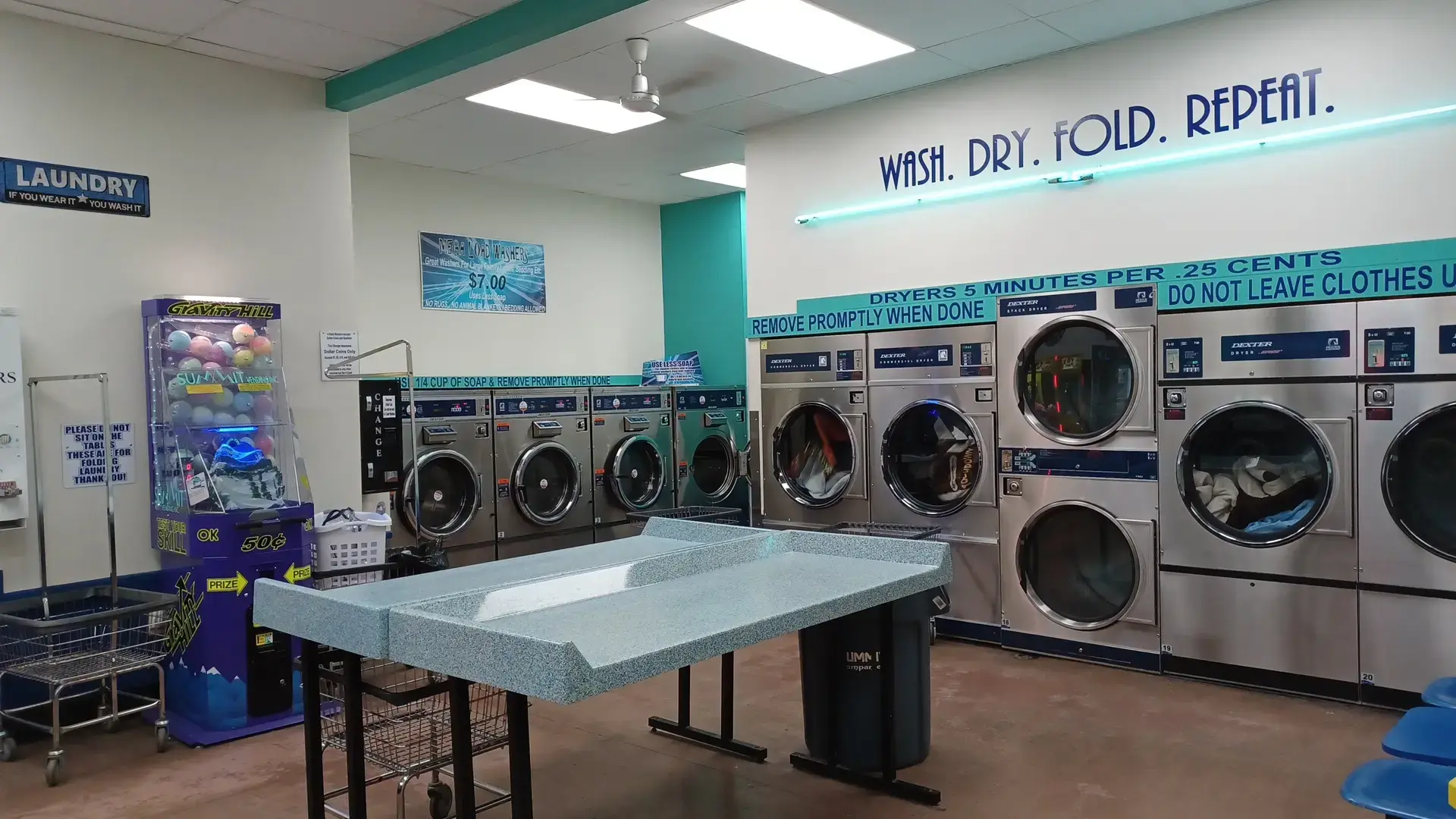 Summit Suds Laundromat thumbnail 19