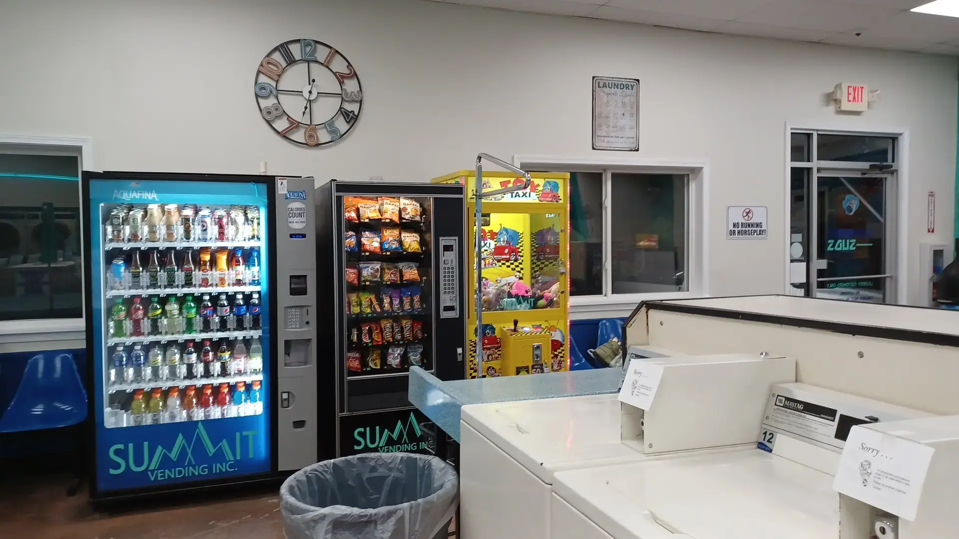 Summit Suds Laundromat - Image 3
