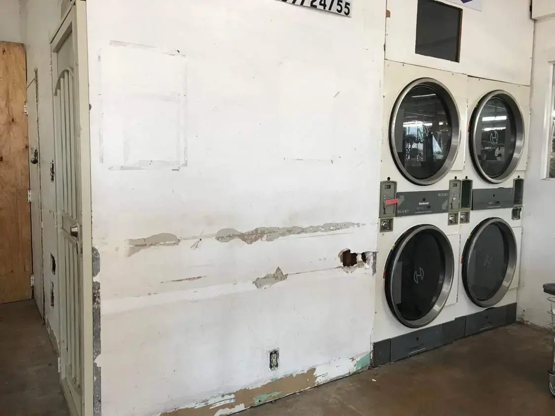 Sun City Dry Cleaners & Laundry thumbnail 4