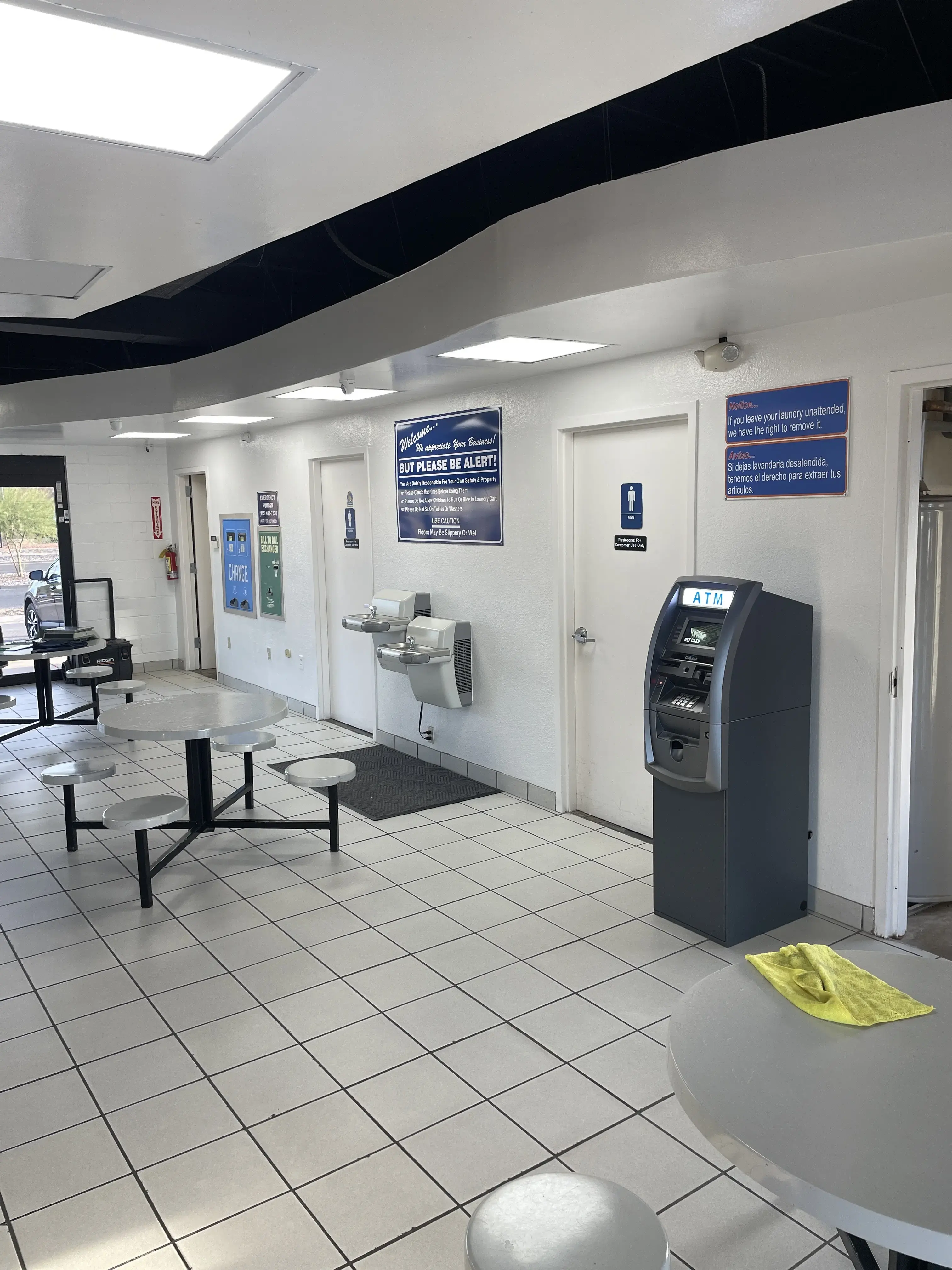 Sun City Laundry - Image 4