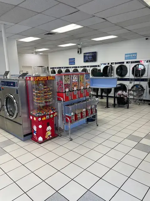 Sun City Laundry thumbnail 15