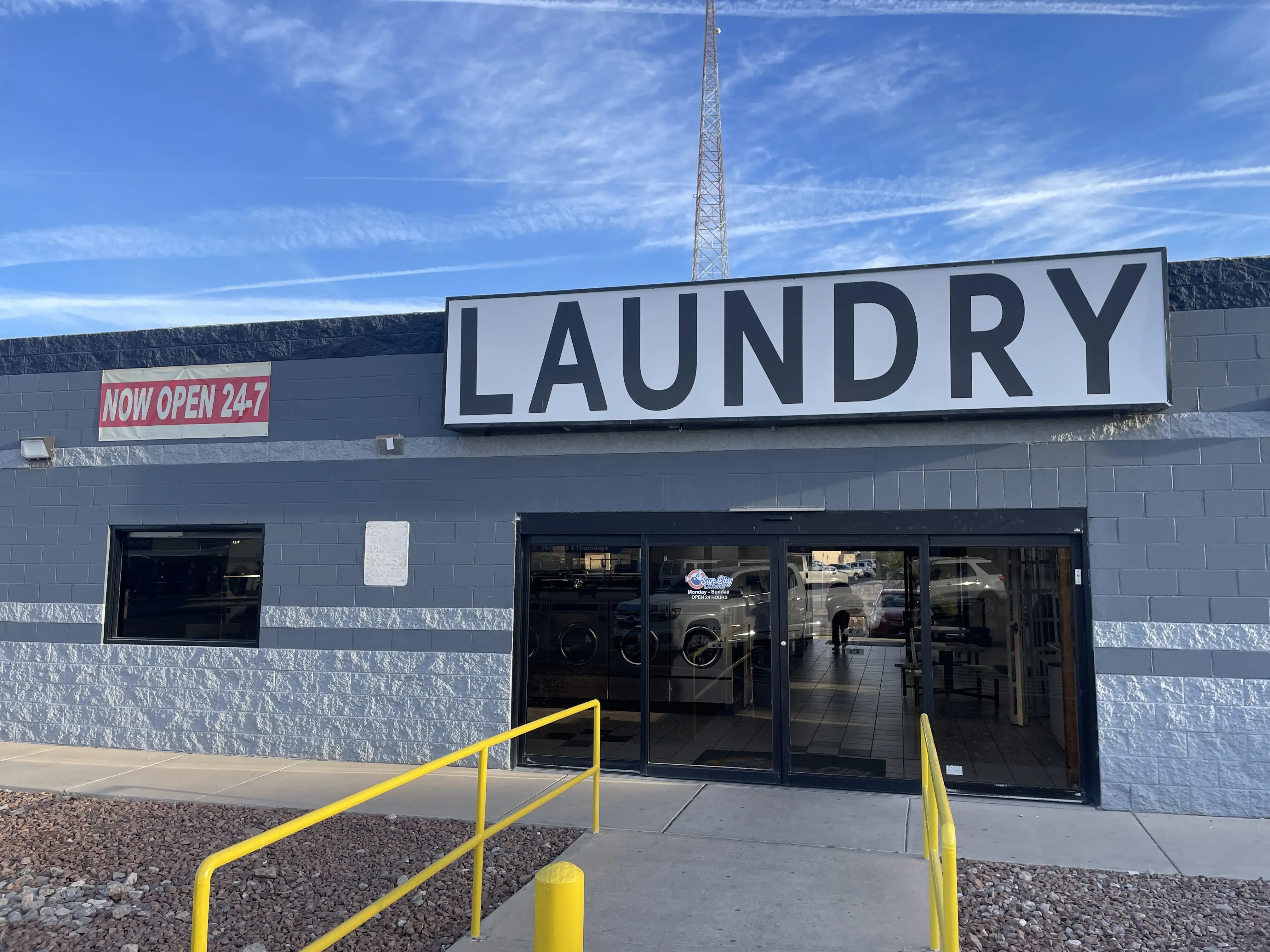 Sun City Laundry - Image 2