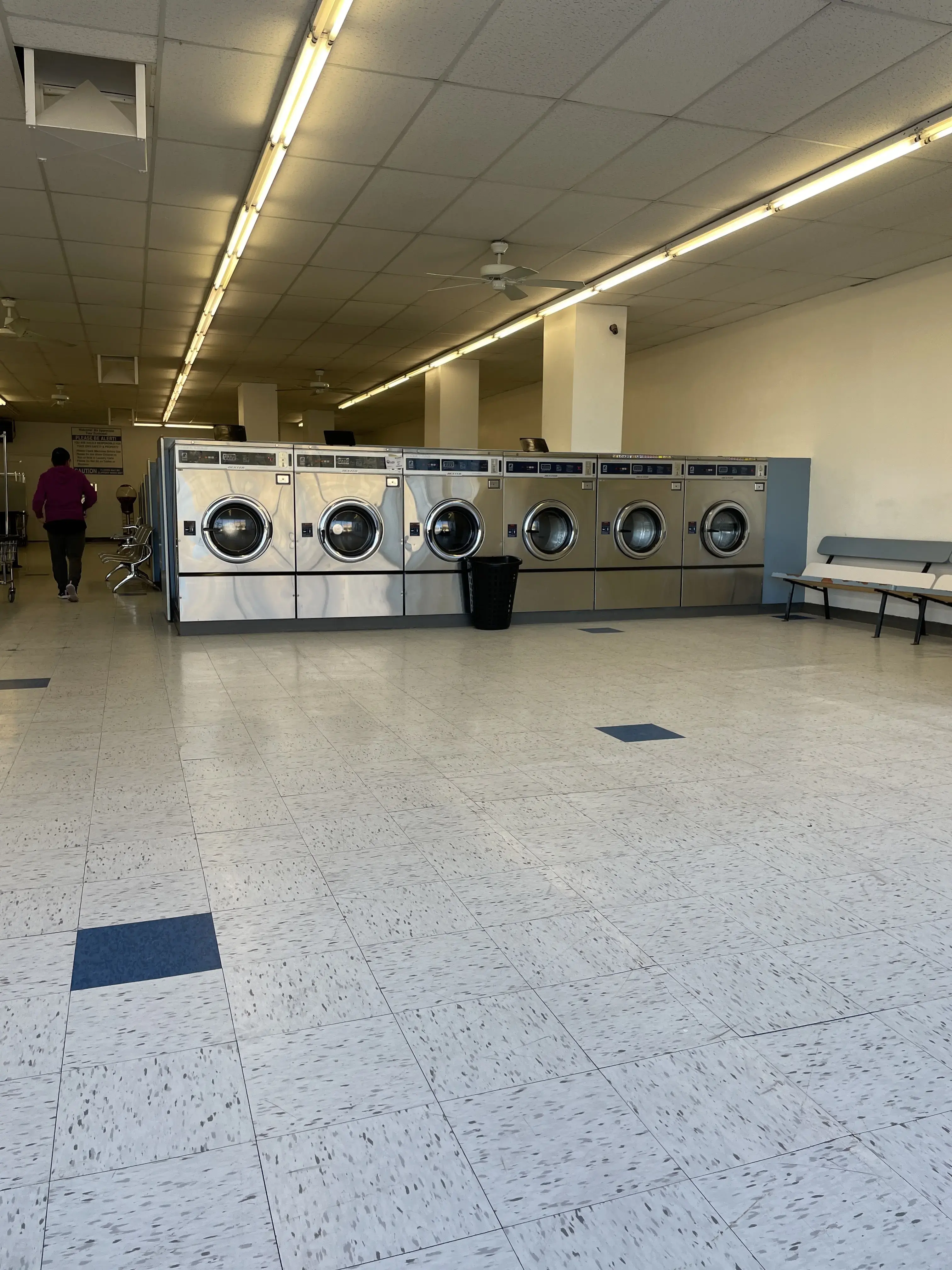 Sun City Laundry - Image 8