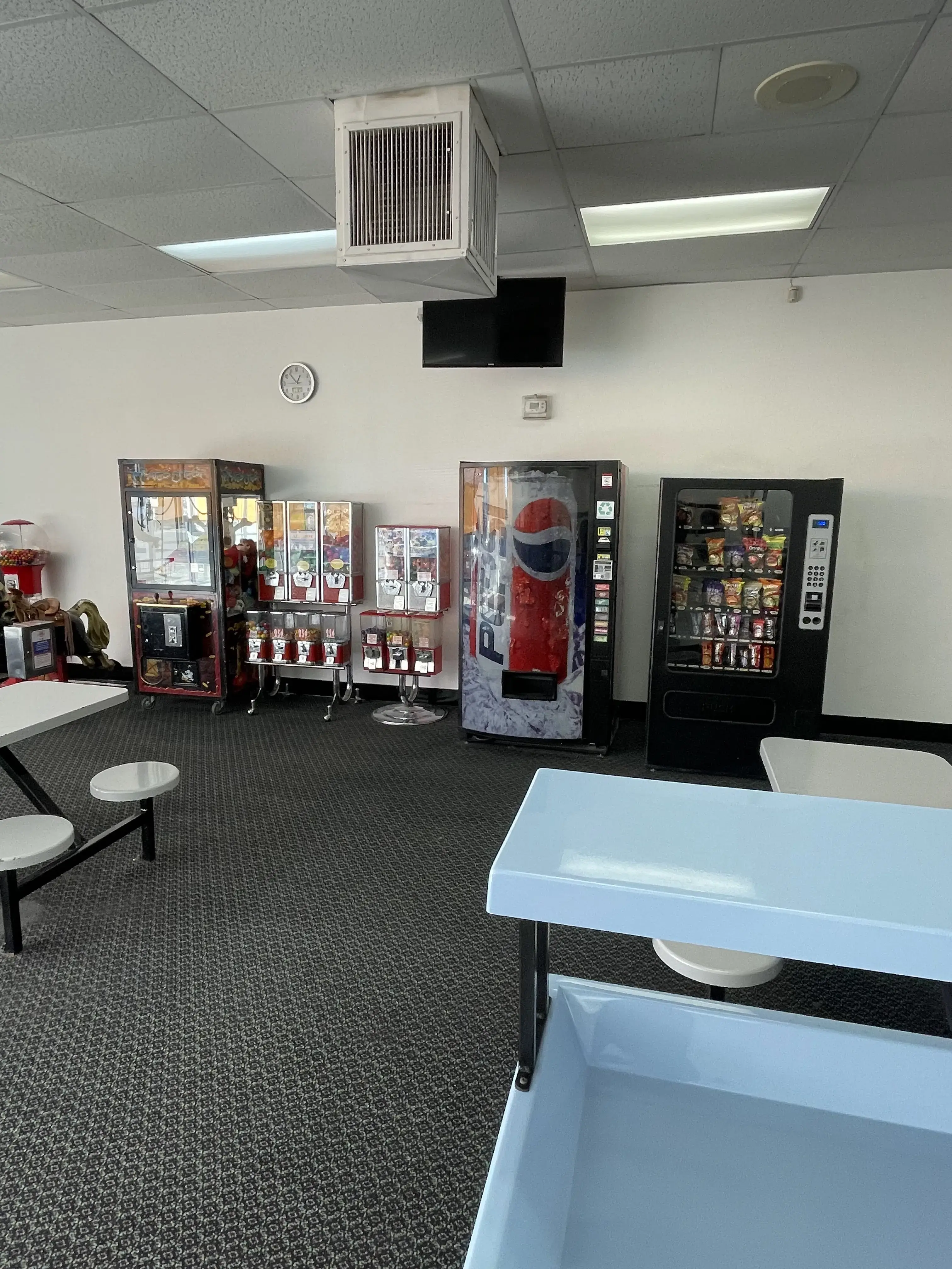 Sun City Laundry - Image 6