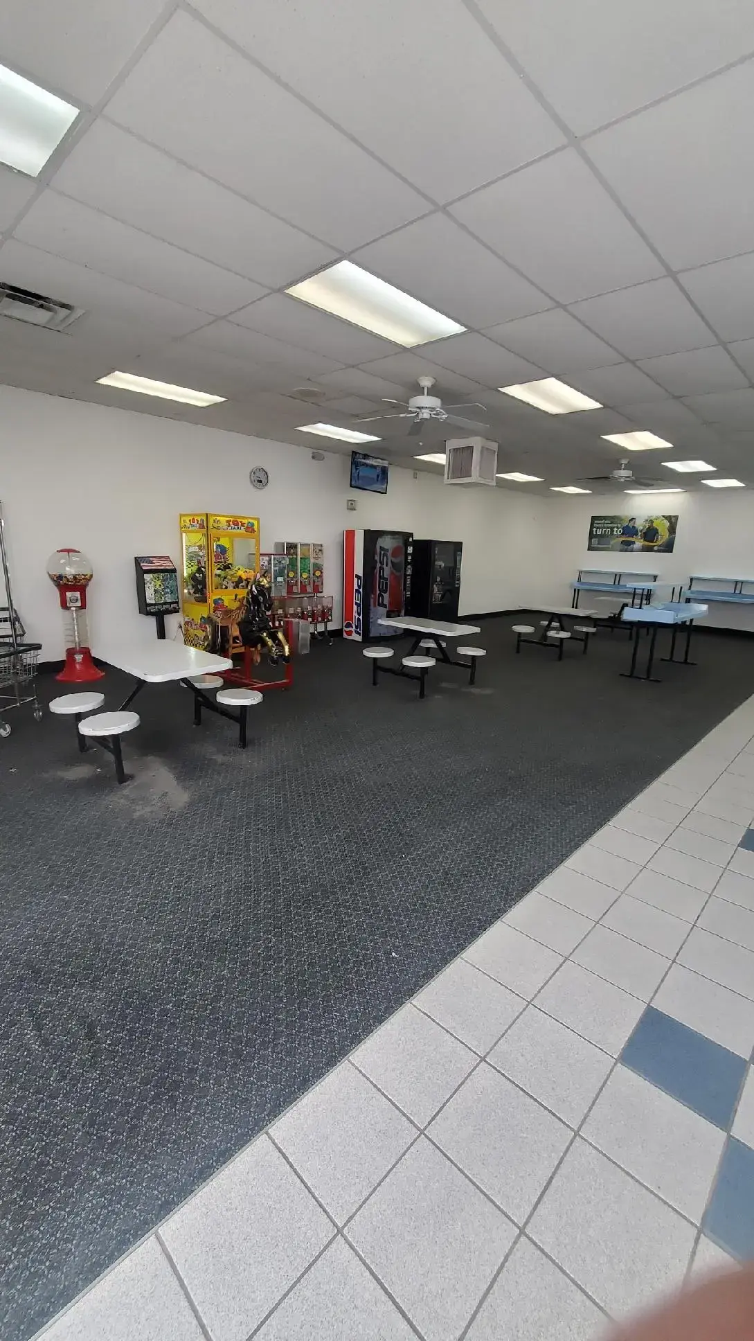 Sun City Laundry - Image 9