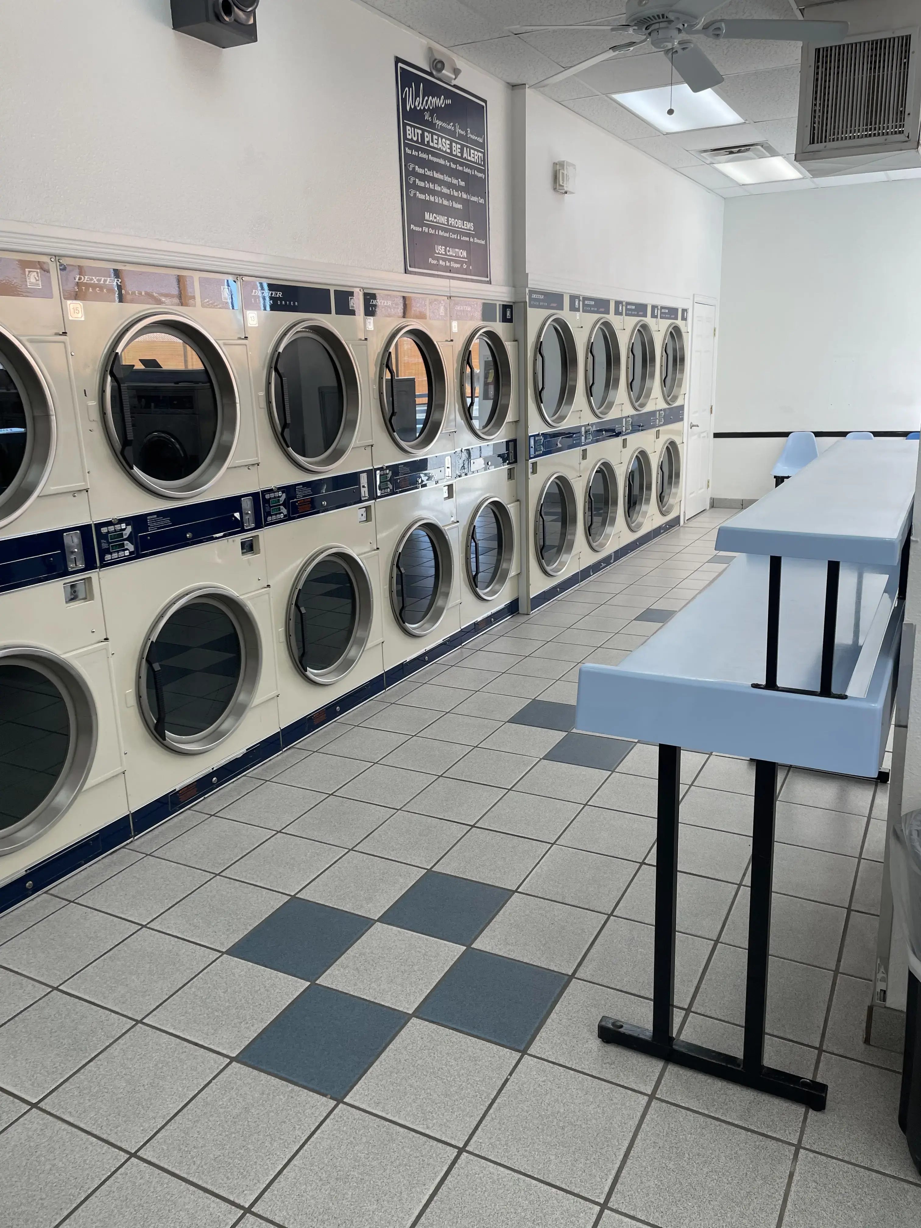 Sun City Laundry thumbnail 8