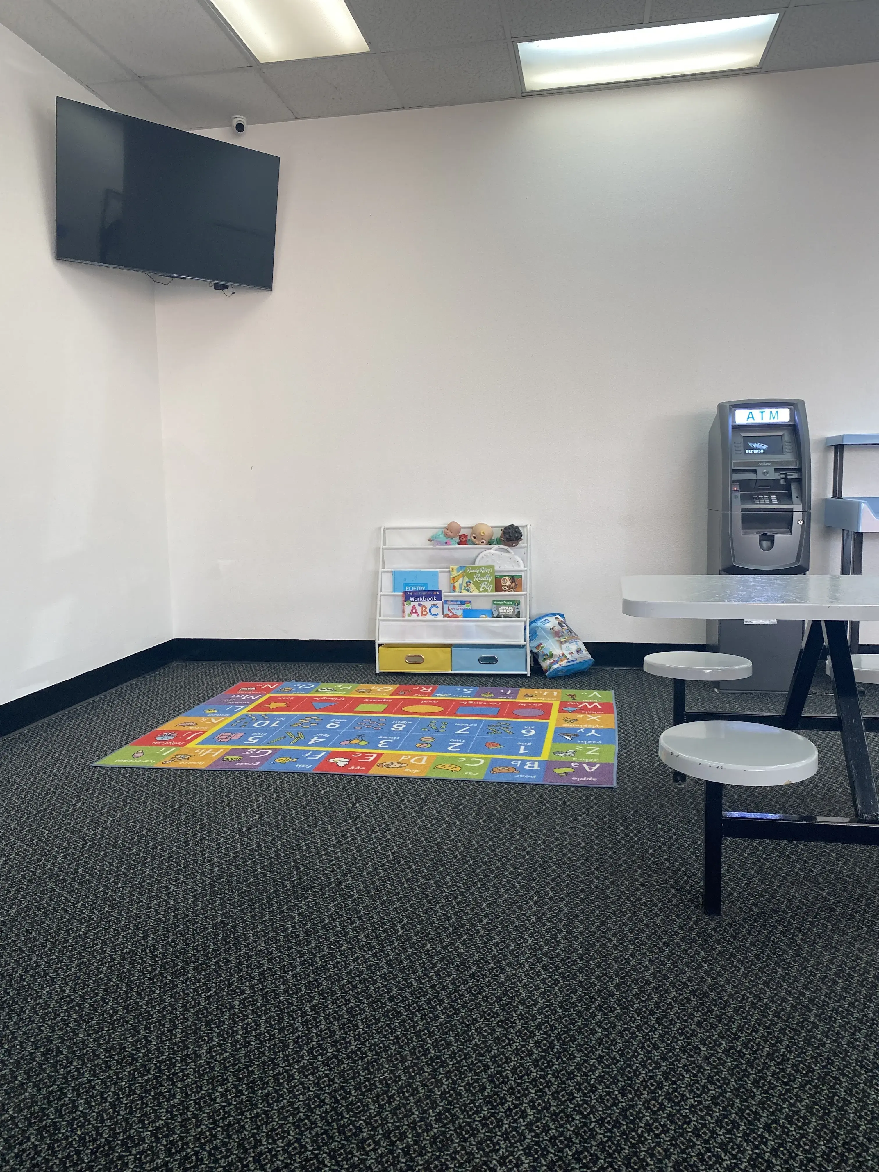 Sun City Laundry - Image 2