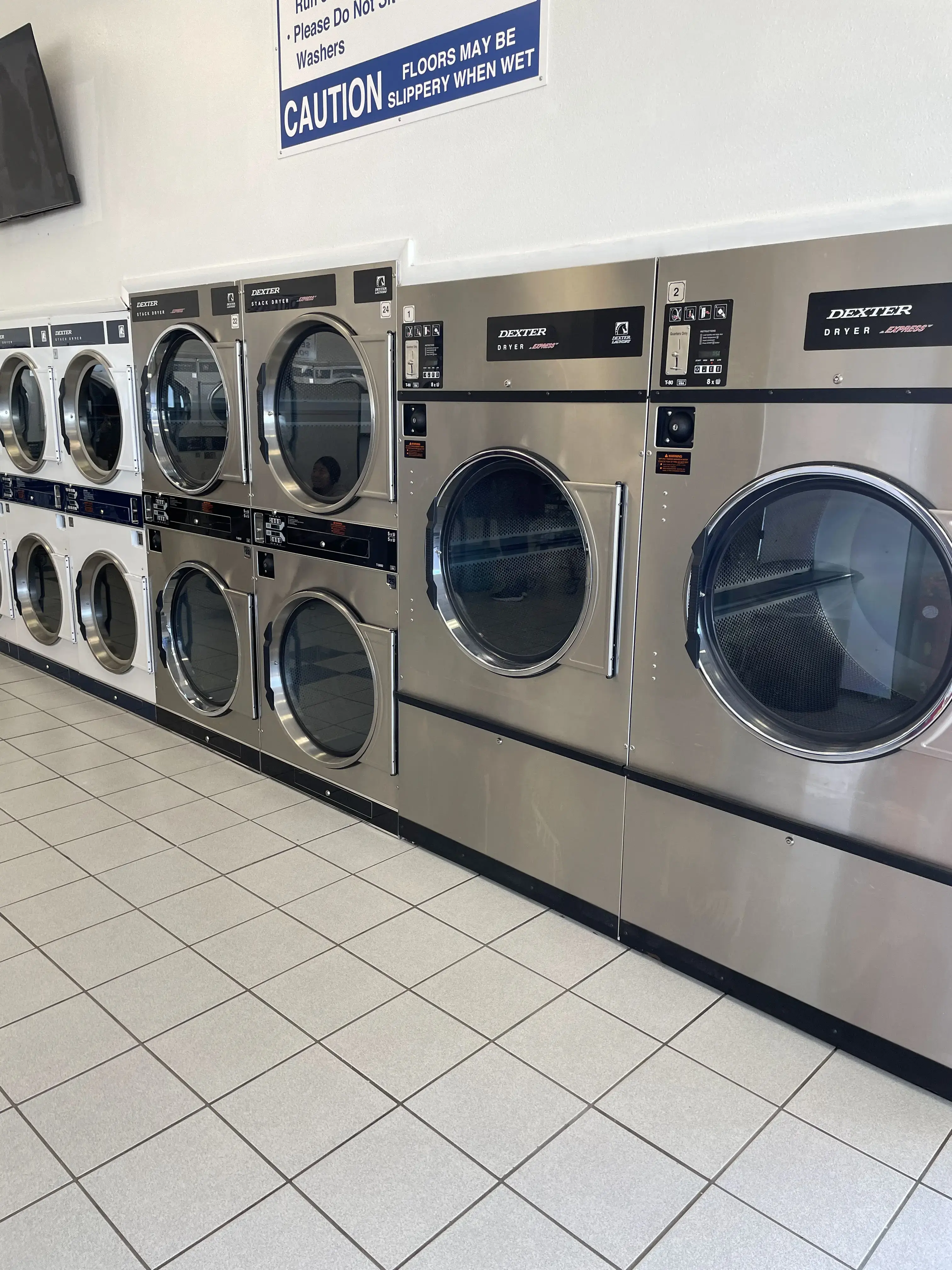Sun City Laundry thumbnail 8