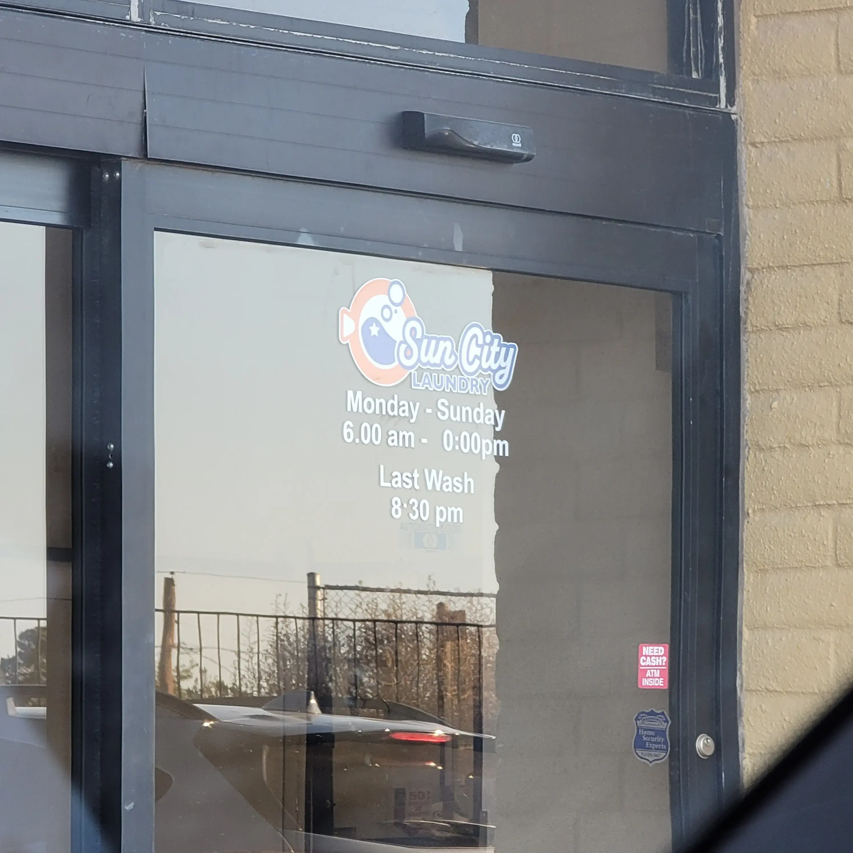 Sun City Laundry thumbnail 11