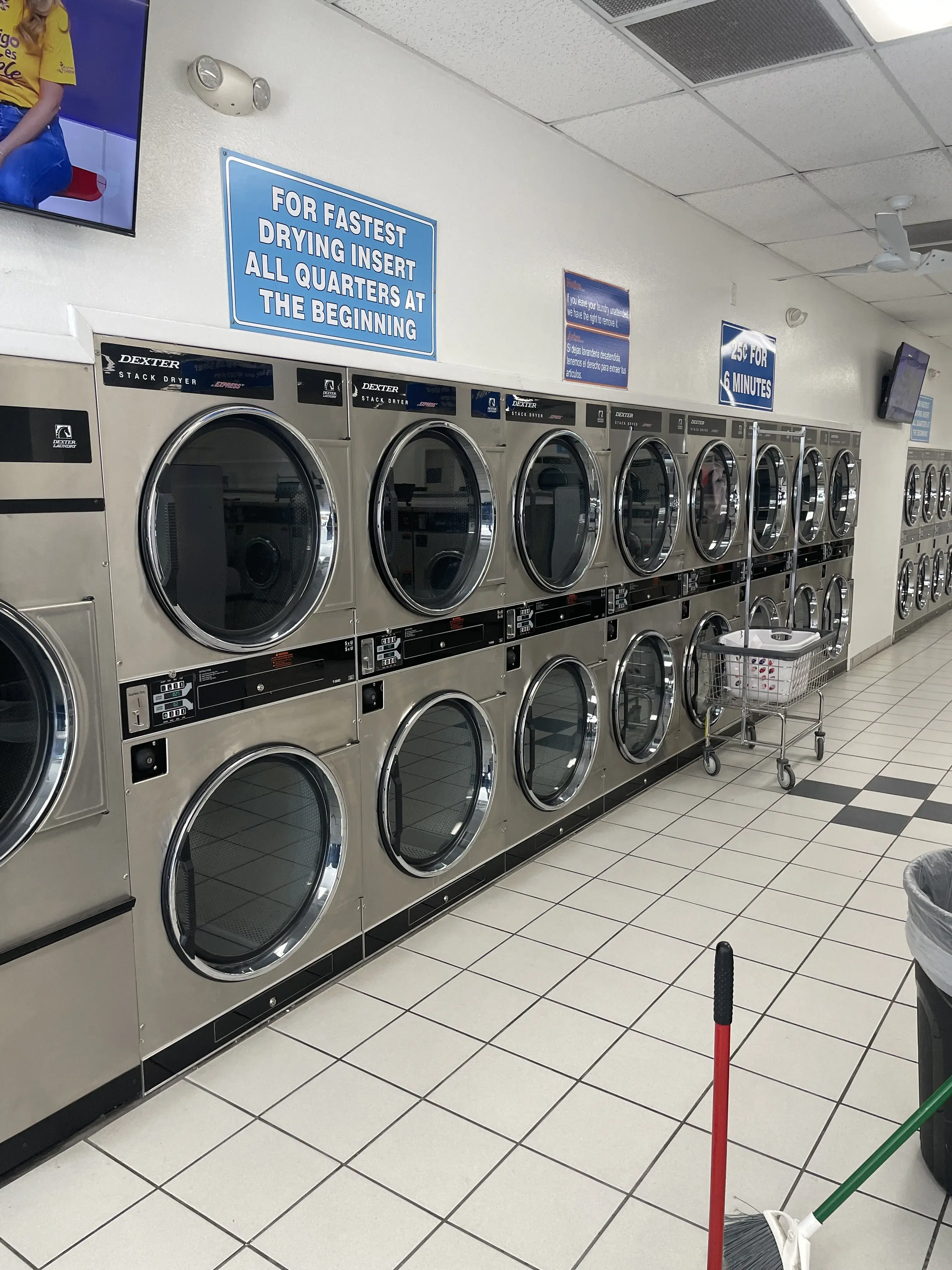 Sun City Laundry - Image 17