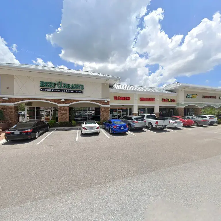 Sun Country Cleaners - Image 6