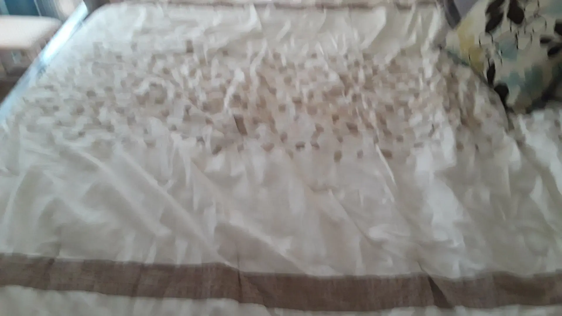 Sun Country Cleaners - Image 4