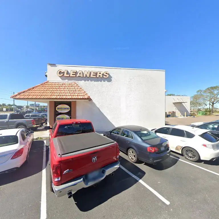 Sun Country Cleaners - Image 10