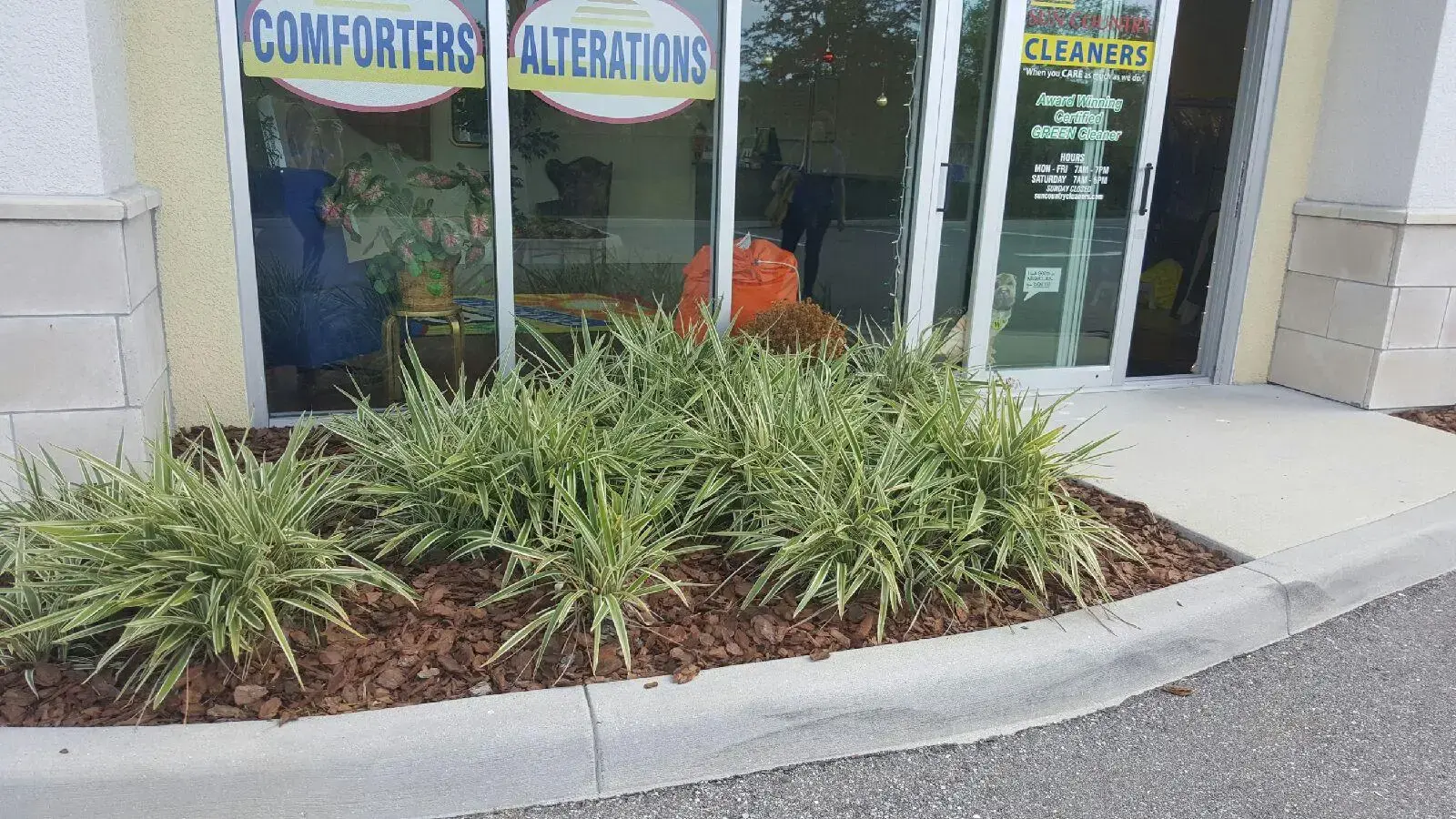 Sun Country Cleaners location