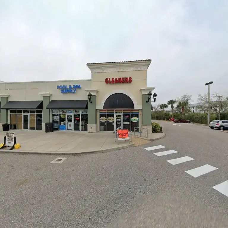 Sun Country Cleaners thumbnail 6