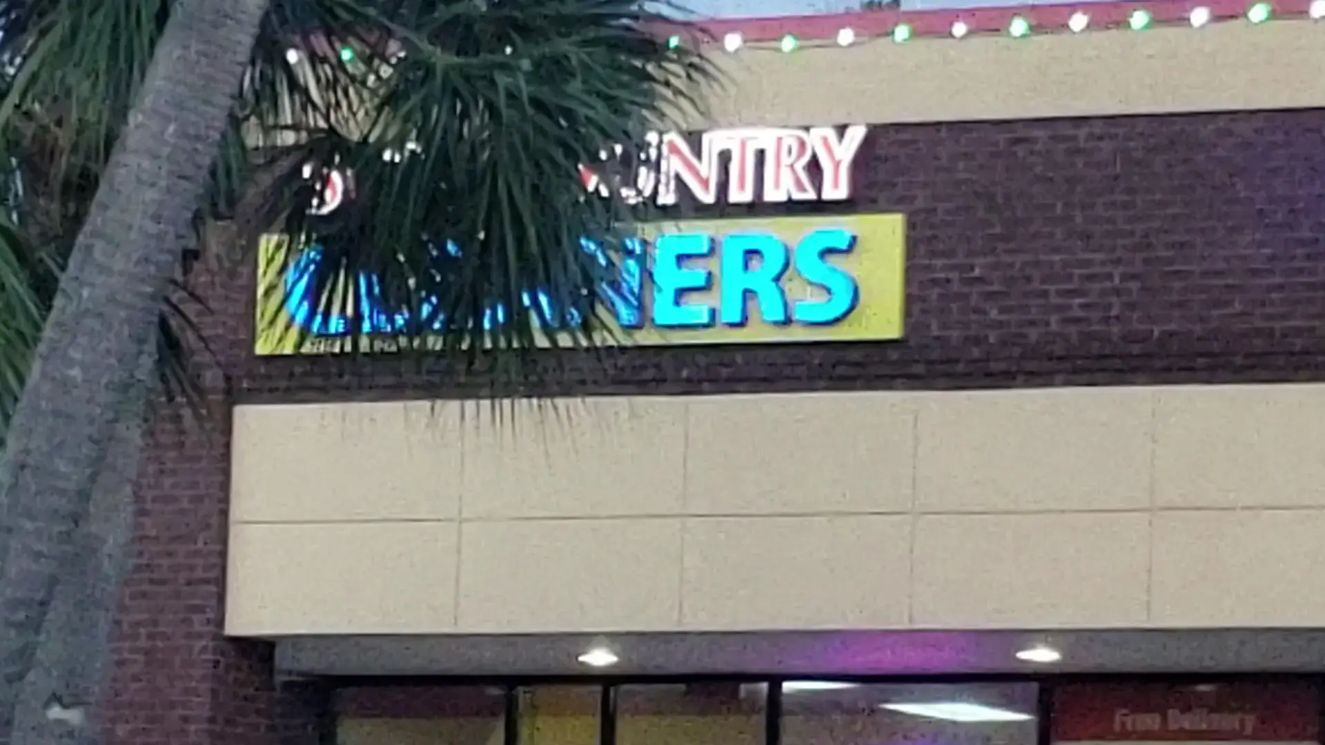 Sun Country Cleaners thumbnail 2