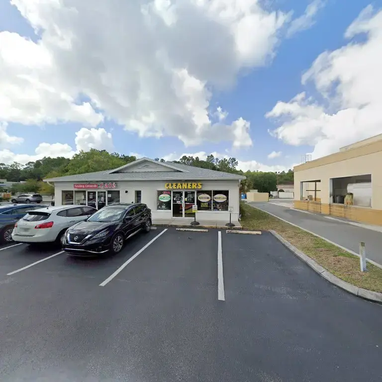 Sun Country Cleaners thumbnail 9