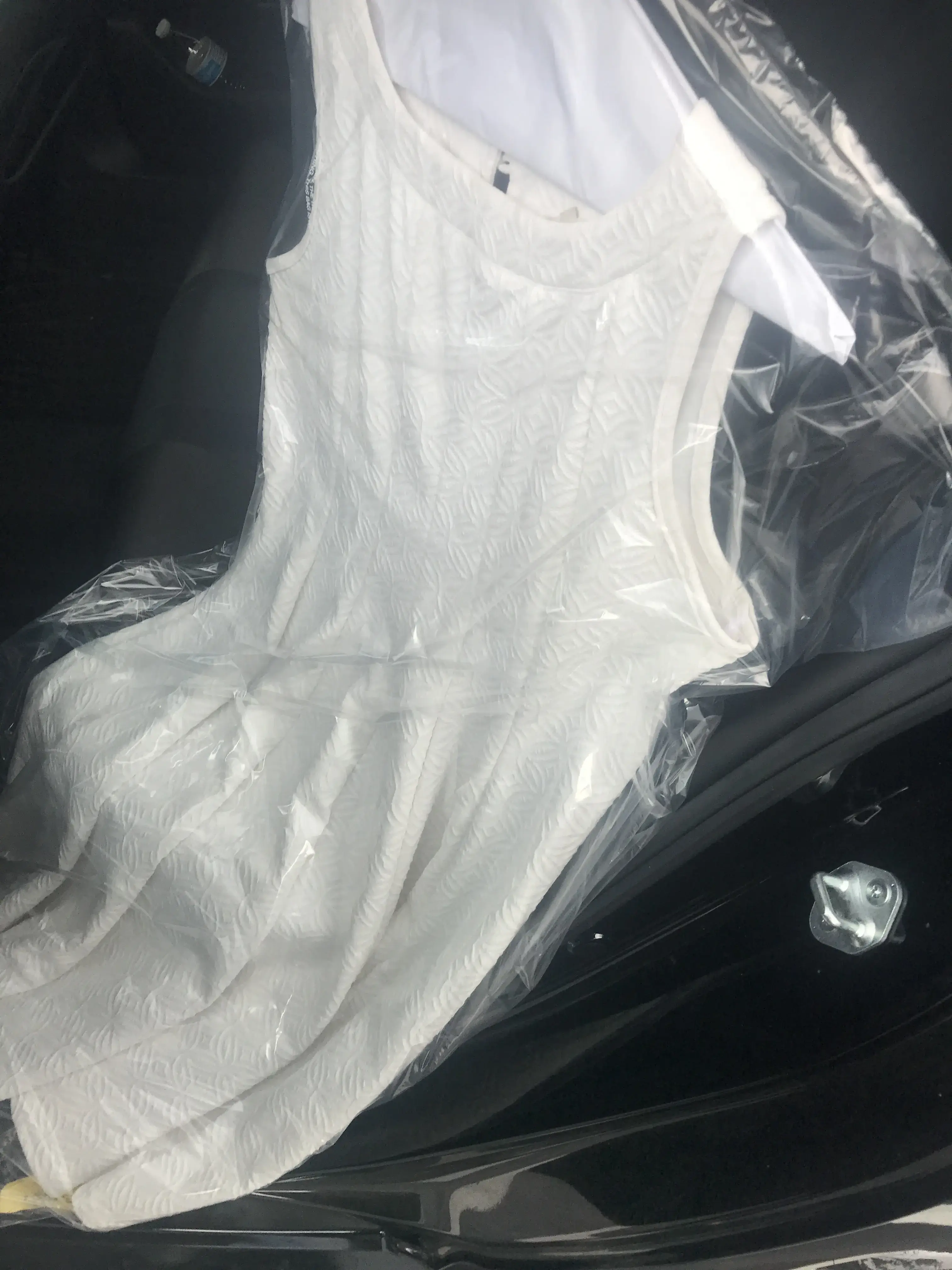 Sun Country Cleaners thumbnail 5