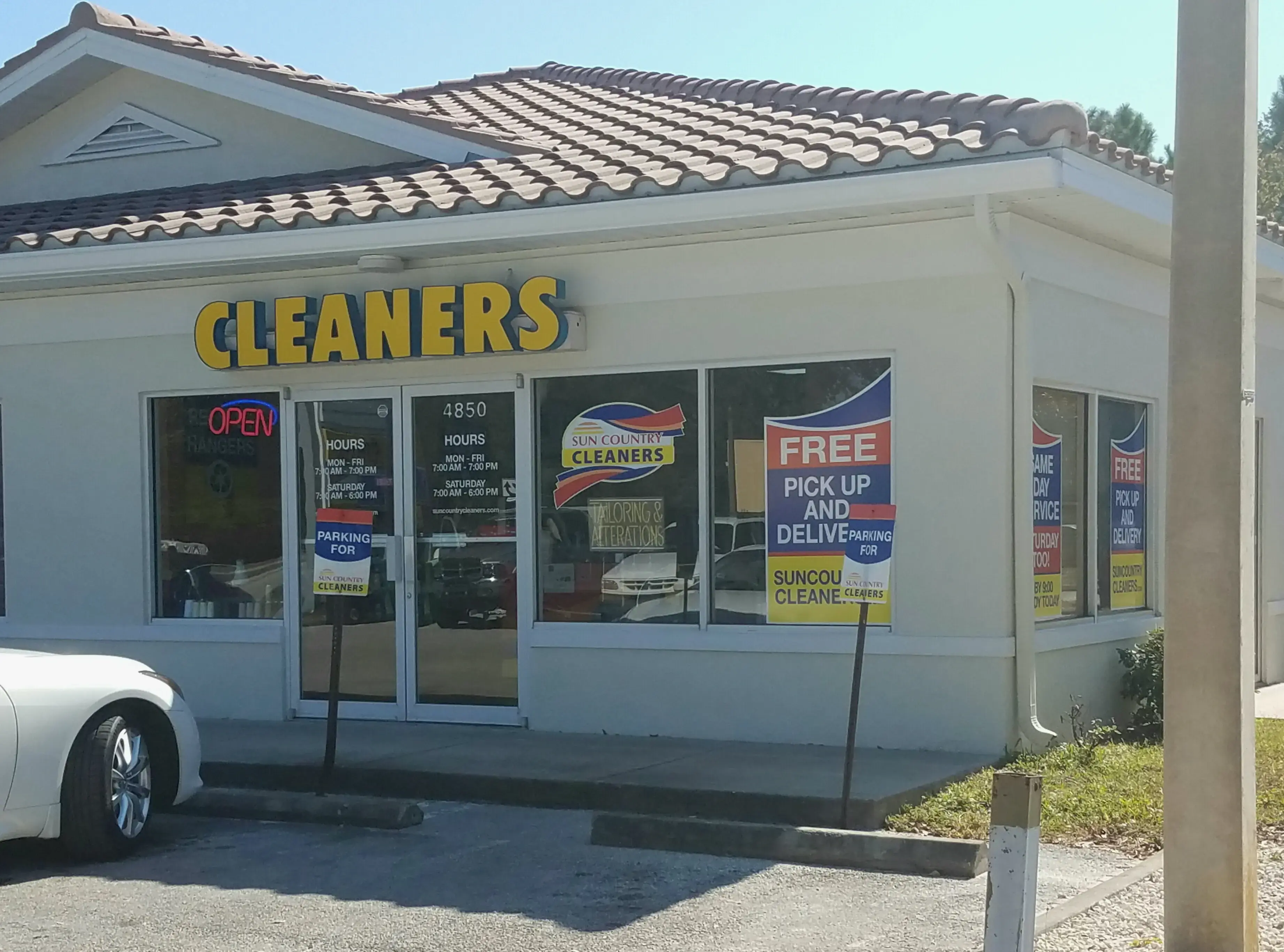 Sun Country Cleaners thumbnail 1